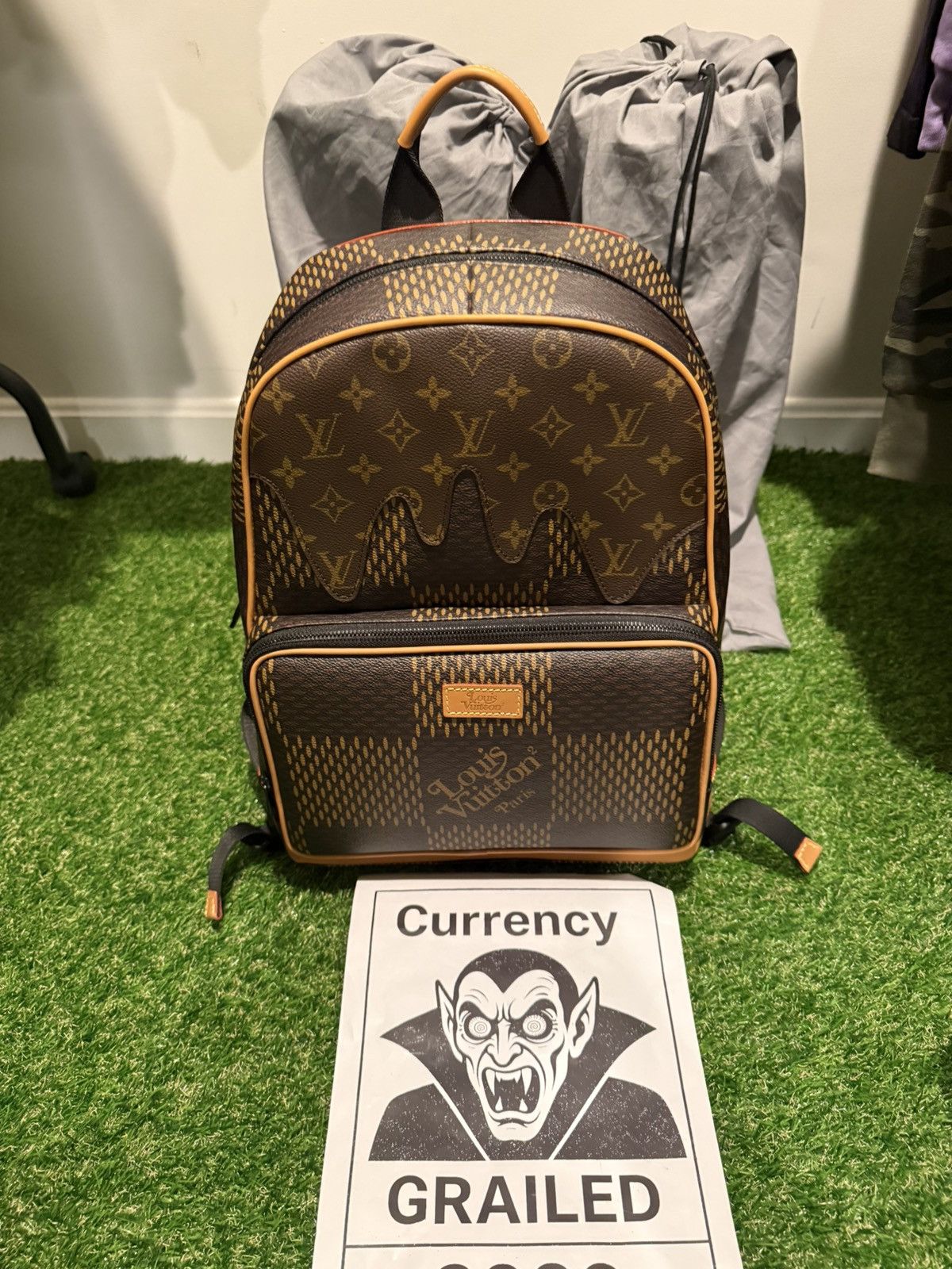 Louis Vuitton × Nigo GRAIL 🦄📜 Louis Vuitton X Nigo Damier Wave Campus Backpack Size ONE SIZE - 8 Thumbnail