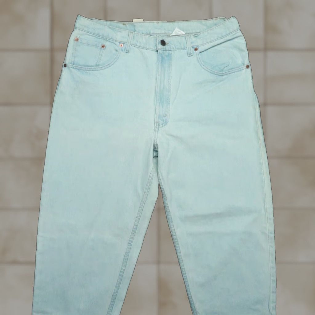 Levi's VINTAGE Levi's Jeans Mens 37x32 Blue 560 Tapered Leg Loose Fit 90s USA Irregular Size US 37 - 1 Thumbnail