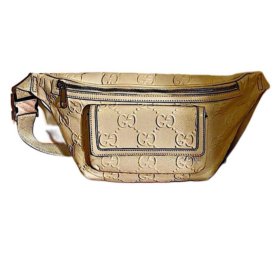 Gucci Authentic Gucci Pre-Fall ‘23 White Jumbo GG Leather Belt Bag Size ONE SIZE - 1 Thumbnail
