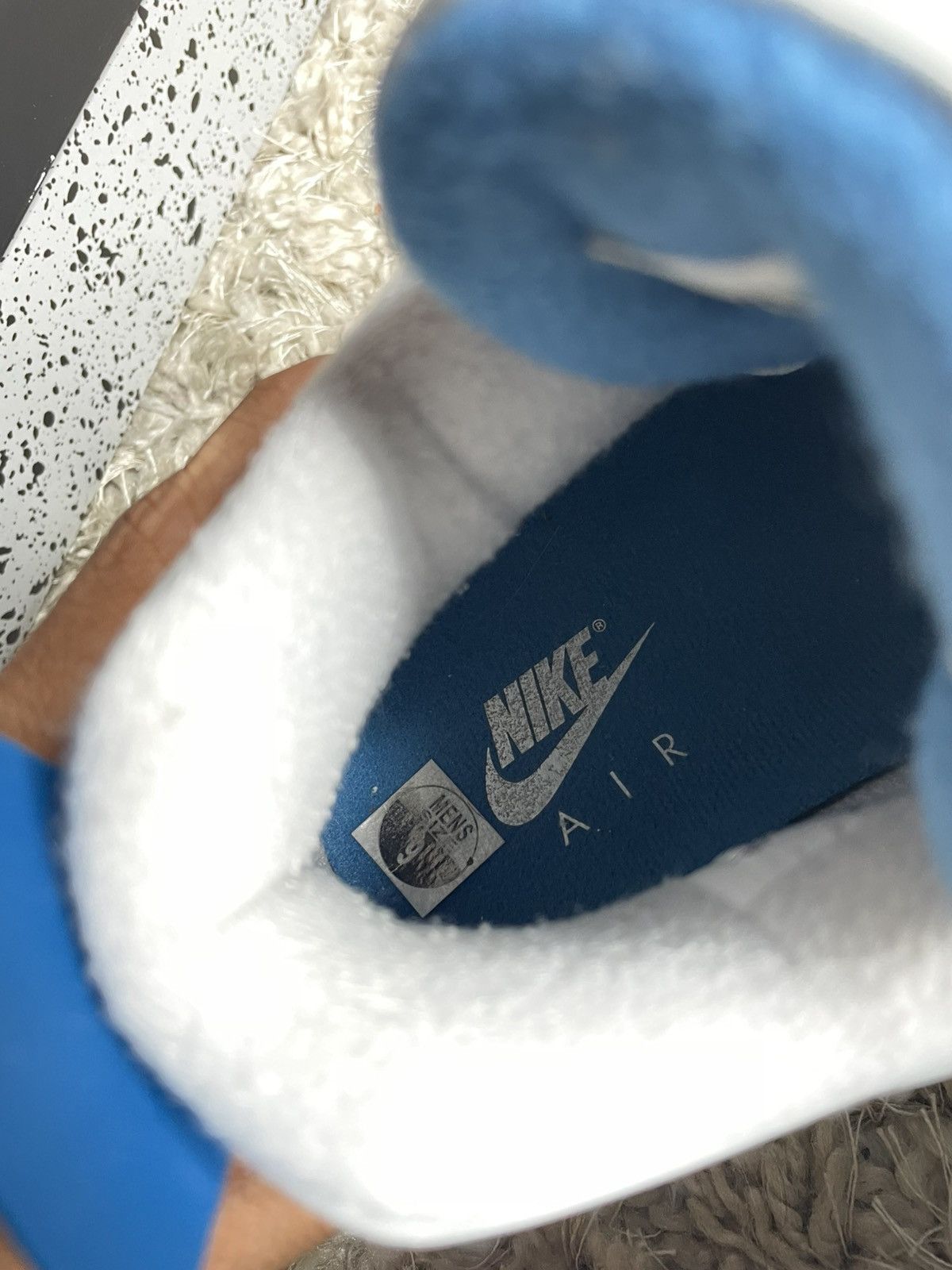 Jordan Brand Jordan 4 military blue Size US 9 / EU 42 - 11 Thumbnail