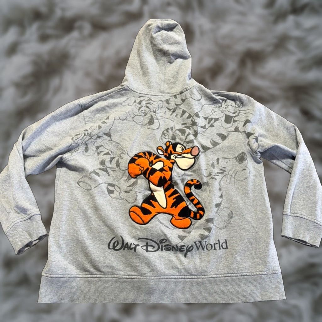 Disney Disney Jacket Womens Mens Sweatshirt Full Zip Gray XL Tigger Long Sleeve Coat Winter Fall Basic Regular - Shirt? Size XL / US 12-14 / IT 48-50 - 1 Thumbnail