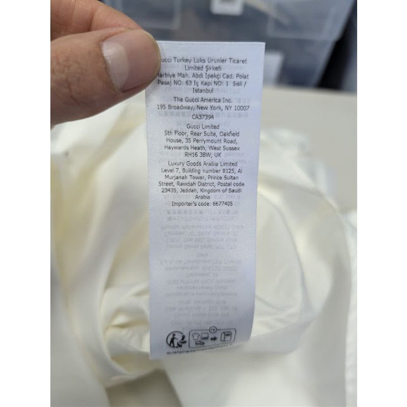 Gucci o1rshd1 Piece Dyed Popeline Over Boxy Shirt in Natural White Size US XL / EU 56 / 4 - 20 Thumbnail