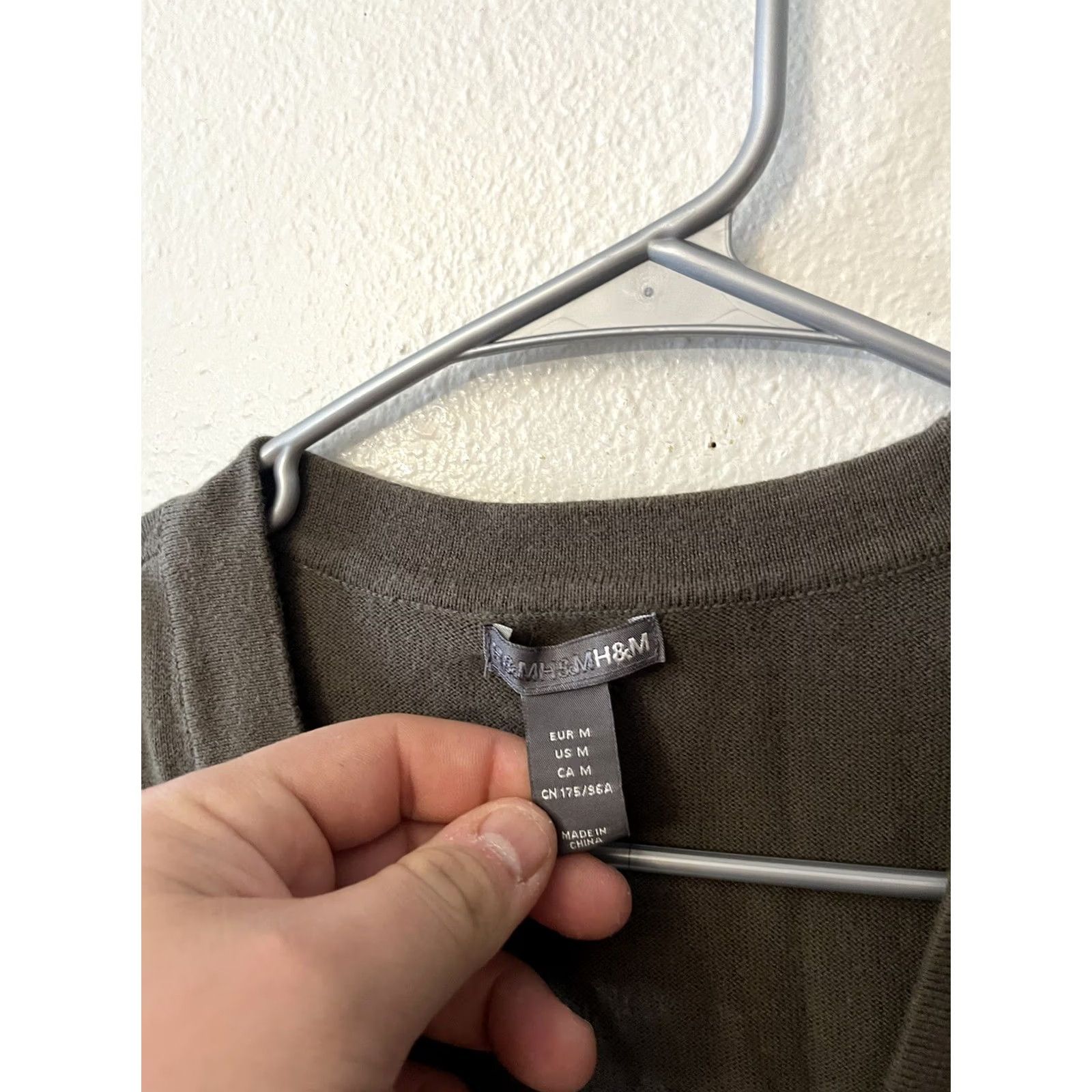 H&M HM Logg Cardigan Sweater Men’s Size Medium Brown Button Up Military Style Size US M / EU 48-50 / 2 - 2 Thumbnail
