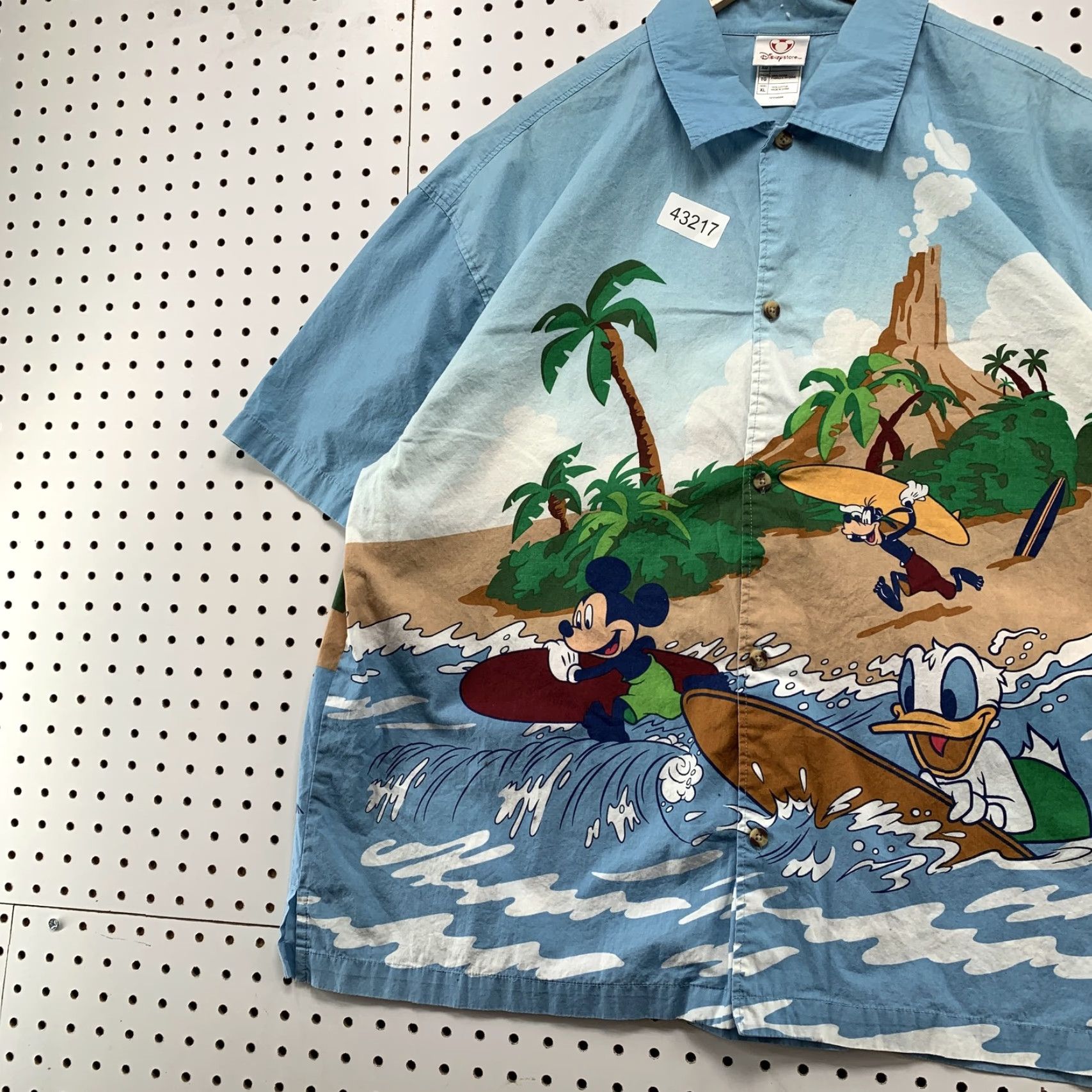 Disney VINTAGE Disney Hawaiian Button-Up Shirt Mens XL Blue Mickey Mouse AOP Surf Casual Size US XL / EU 56 / 4 - 2 Thumbnail