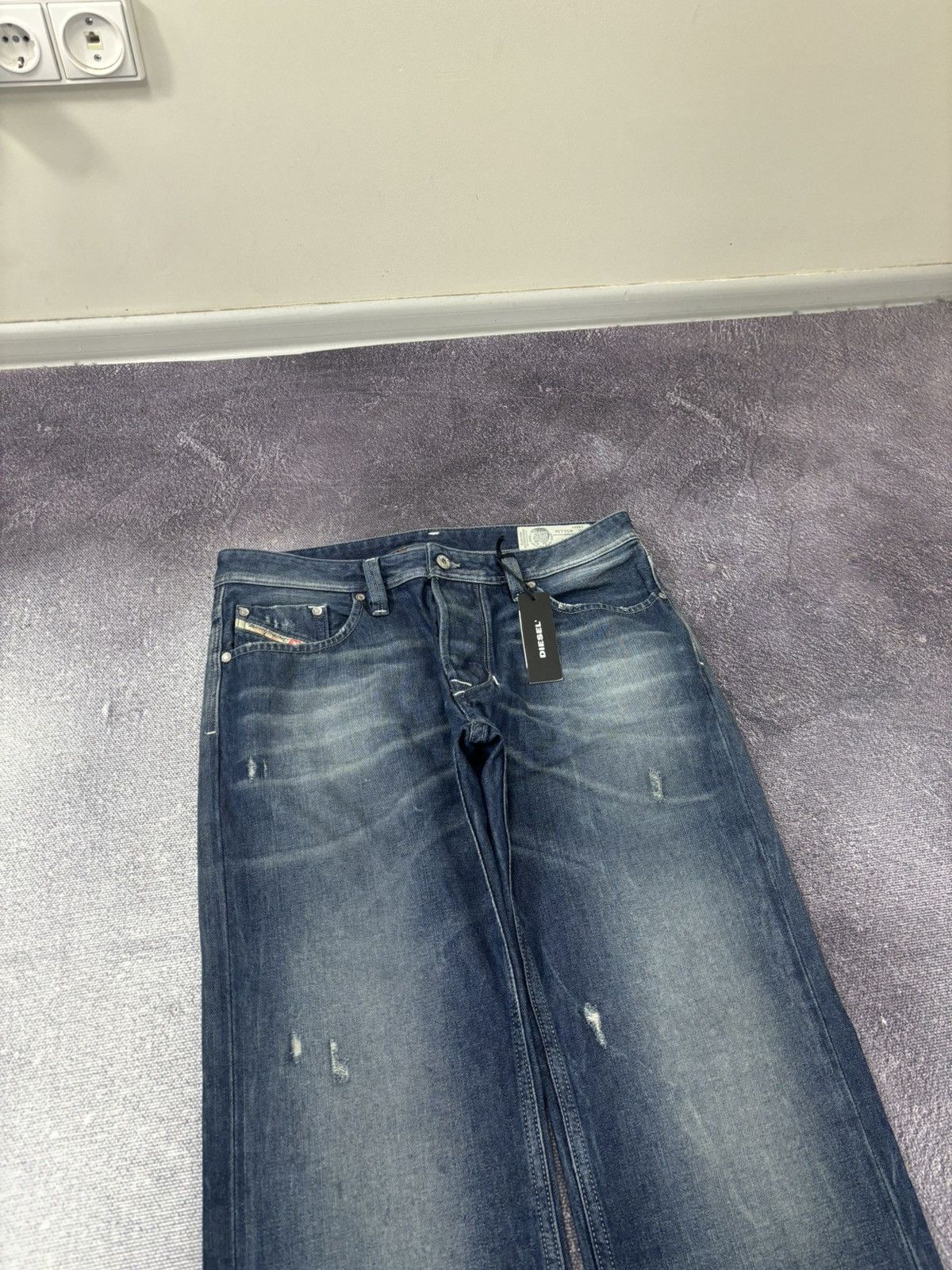 Diesel Diesel Larkee NWT Regular Straight Ripped Blue Denim Jeans Size US 33 - 4 Thumbnail