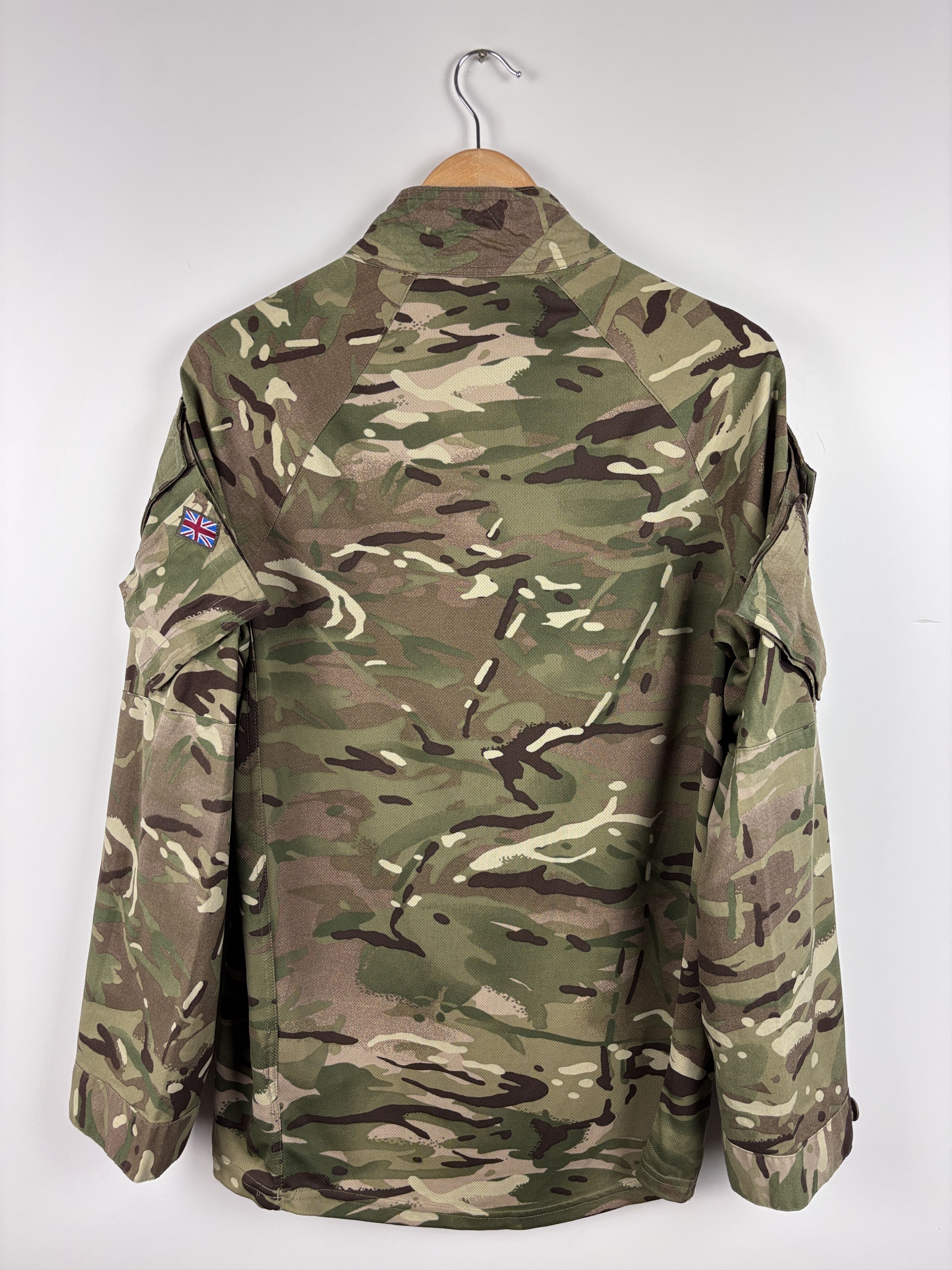 Other British Army MTP Camouflage UBAC Under Body Armour Shirt L Size US L / EU 52-54 / 3 - 6 Thumbnail