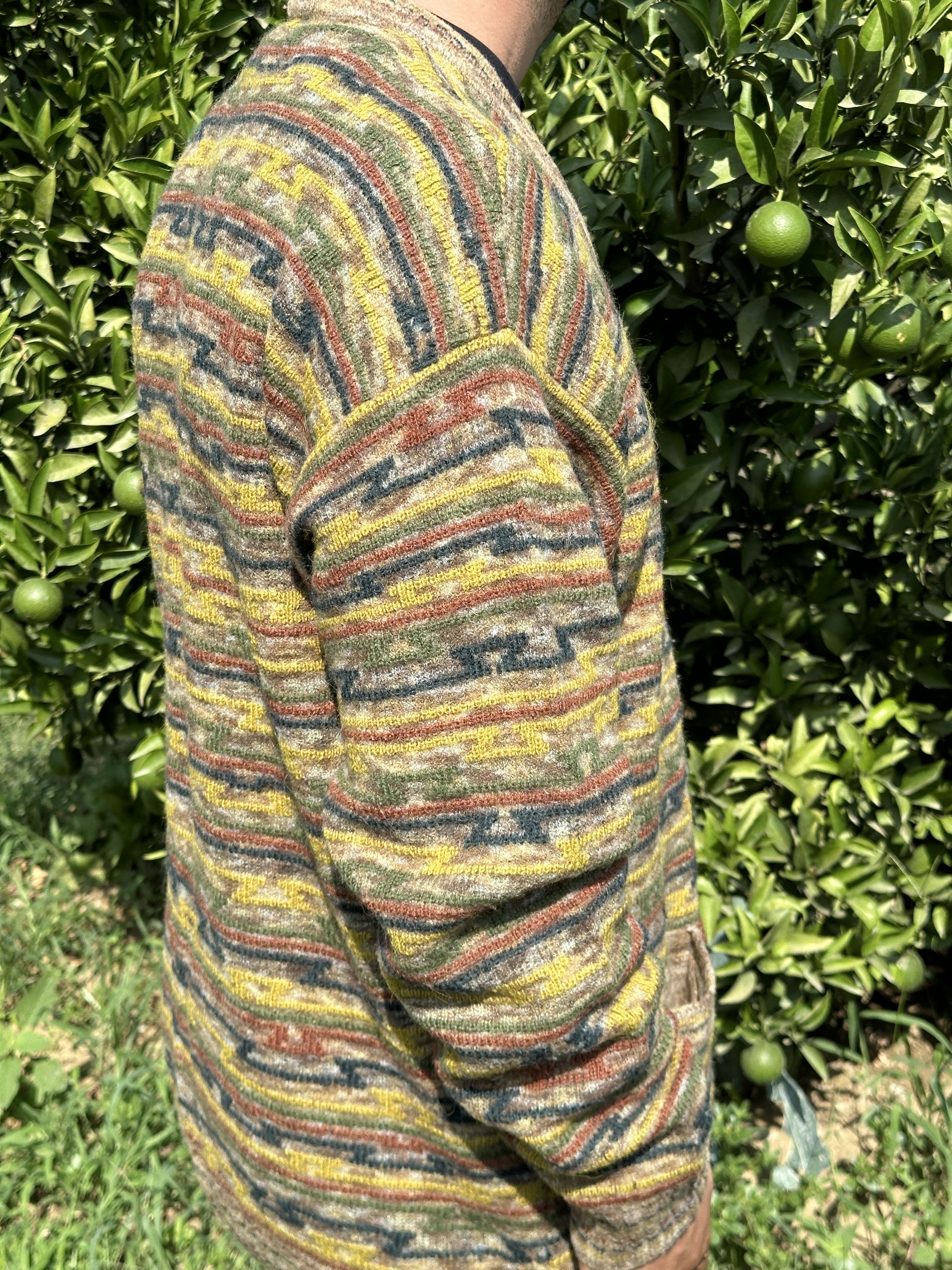 Missoni 1992 Missoni Cardigan 3D Knit Retro Jeresy Size 54 L XL Size US L / EU 52-54 / 3 - 16 Thumbnail