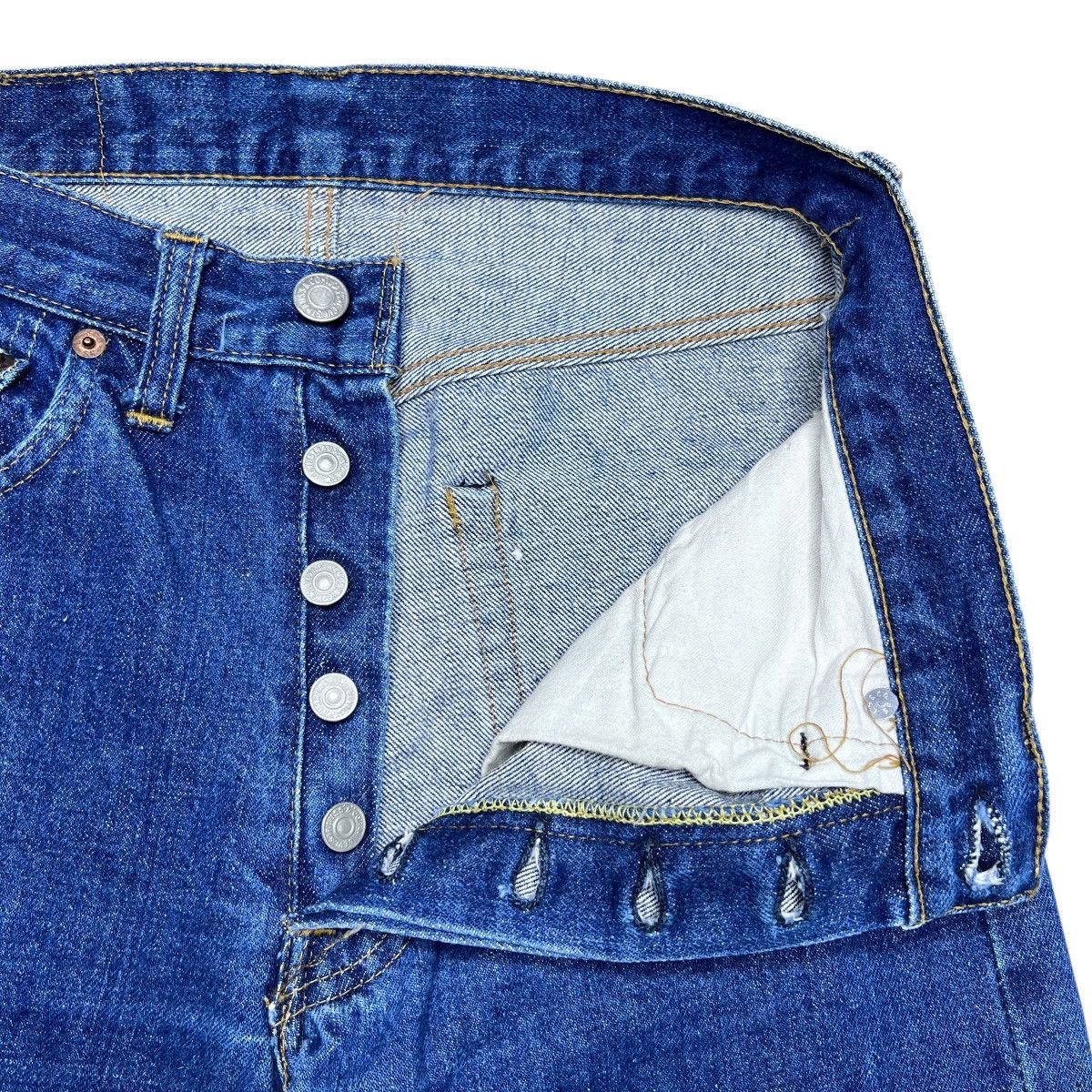 Levi's Vtg 1970s Levi’s 501 Button Fly Selvedge Redline Denim Jeans Size US 28 / EU 44 - 3 Thumbnail