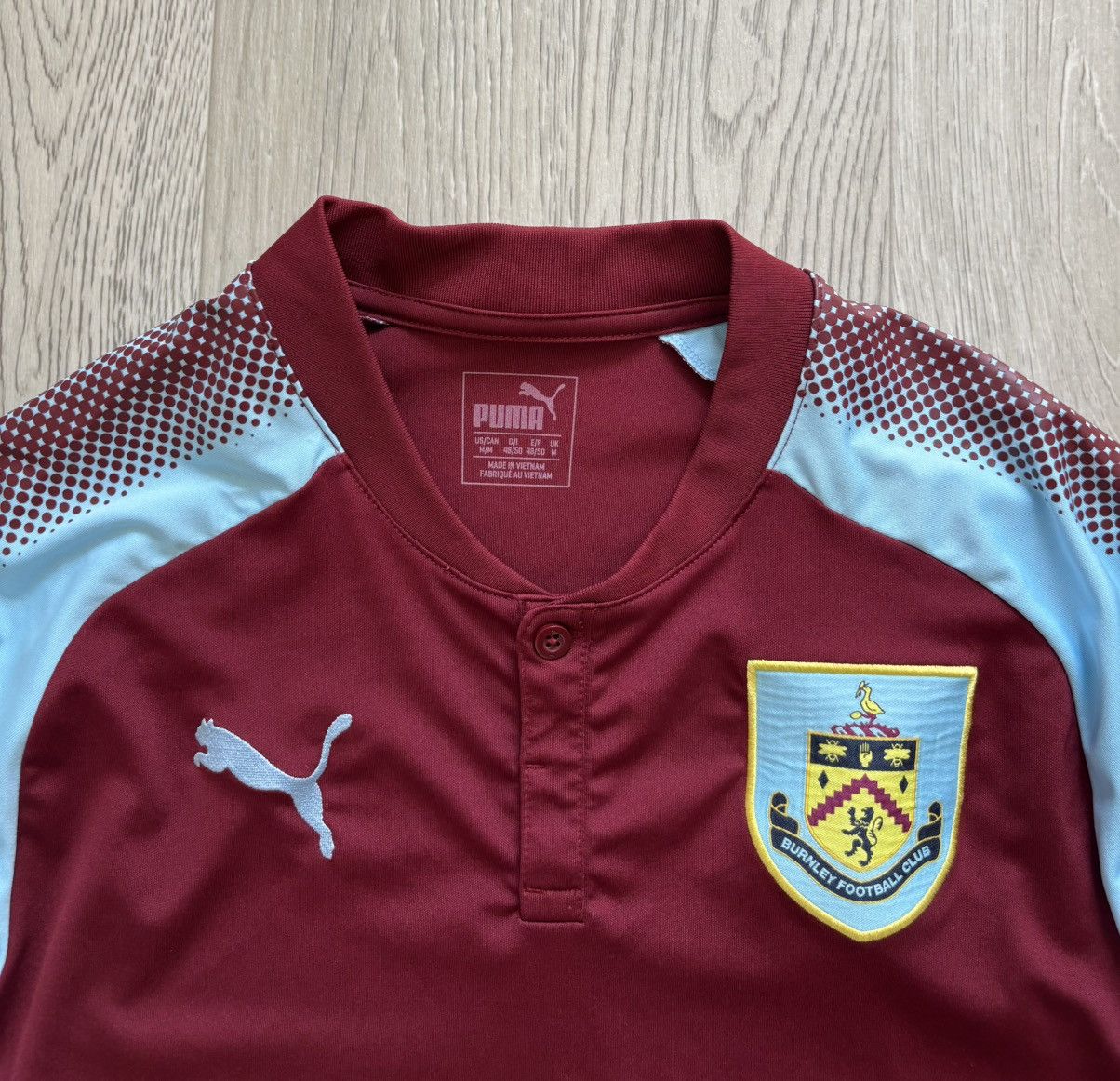 Puma Puma Burnley Football Club Soccer Jersey Dafabet Vintage Size US M / EU 48-50 / 2 - 5 Thumbnail