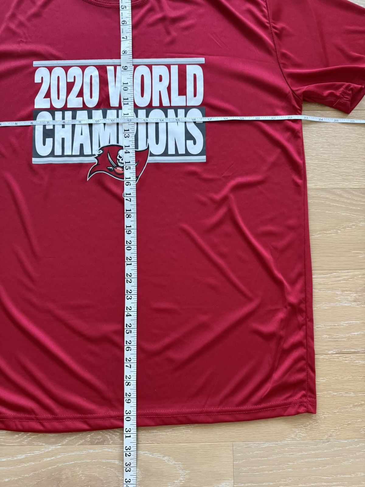 NFL Tampa Bay Buccaneers 2020 World Champions Bucs Shirt Size US XL / EU 56 / 4 - 4 Thumbnail