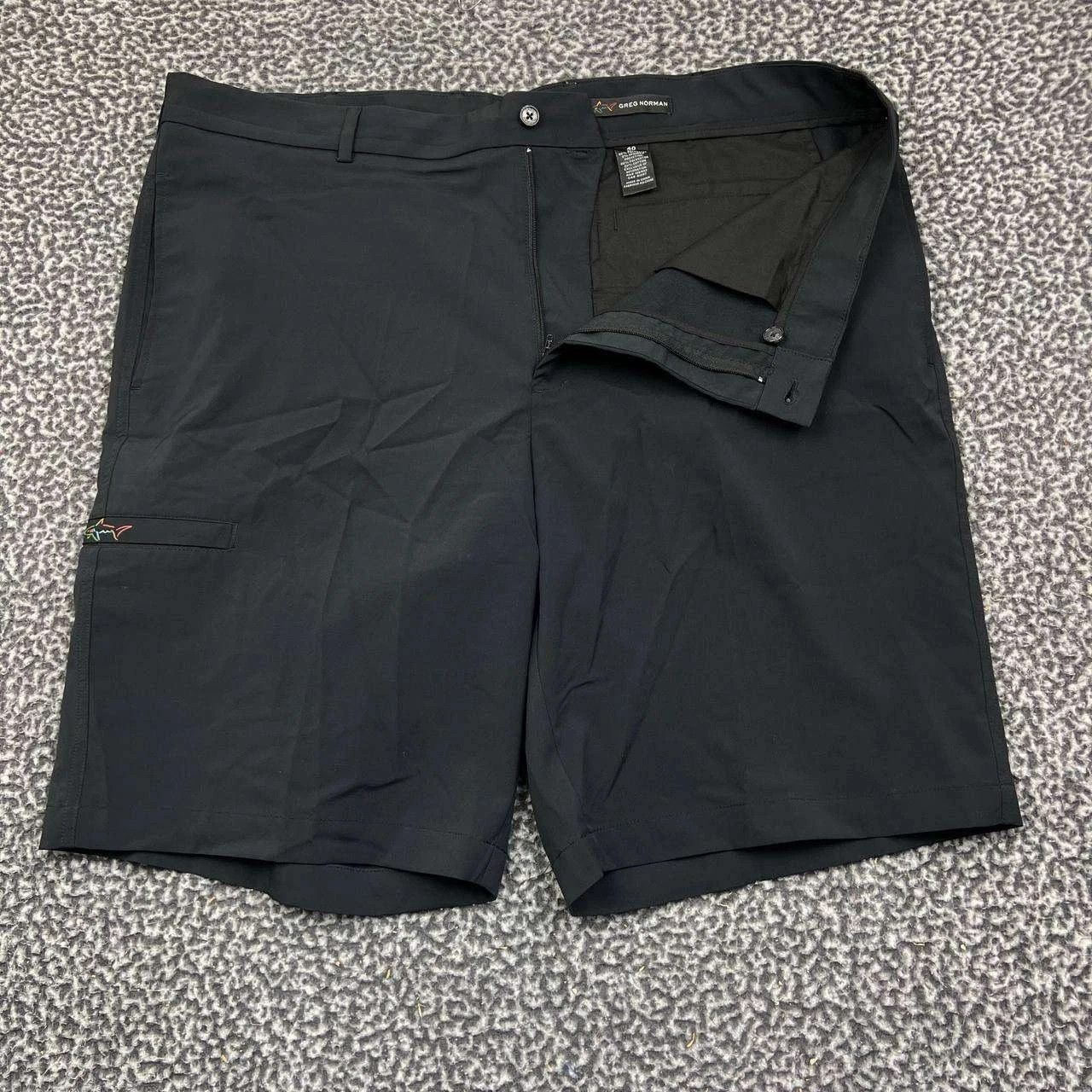 Greg Norman Greg Norman Golf Shorts Men 40 Chino Pockets Flat Front Size US 40 / EU 56 - 1 Thumbnail