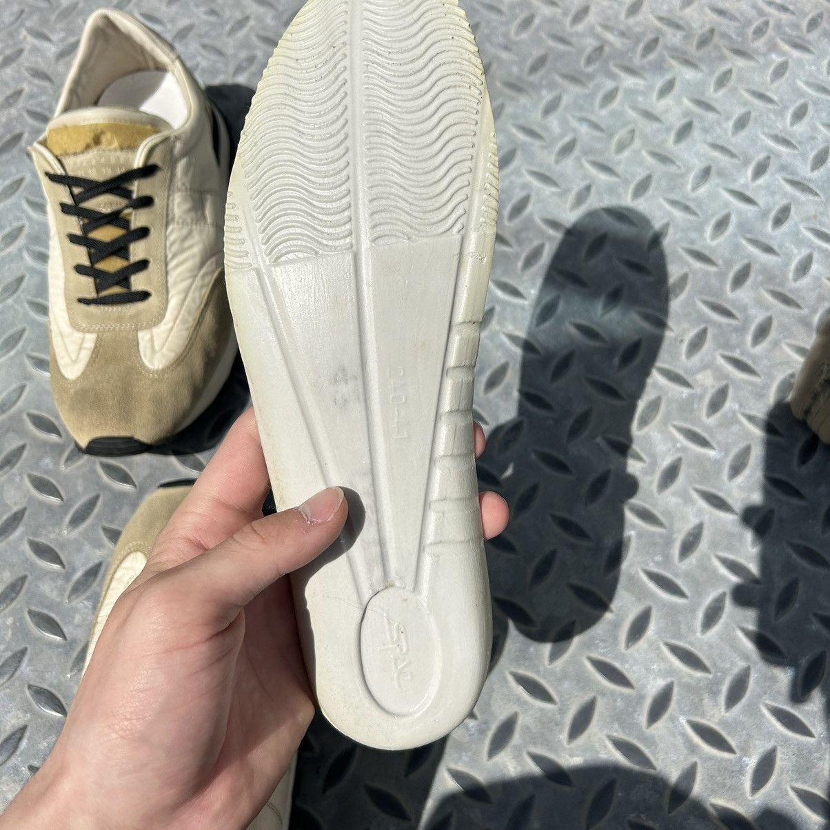 Maison Margiela Maison Margiela 22 Retro Runner Sneaker Size US 9 / EU 42 - 11 Thumbnail
