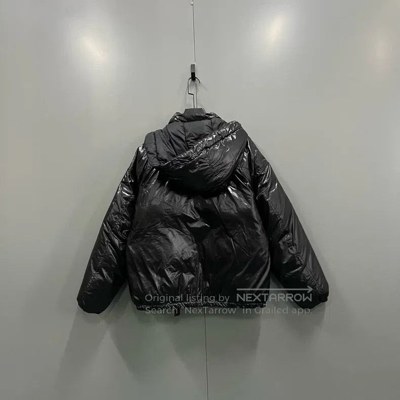 Givenchy Givenchy Size52 Black Small Logo Hooded Down Jacket Size 52 Size US M / EU 48-50 / 2 - 2 Thumbnail