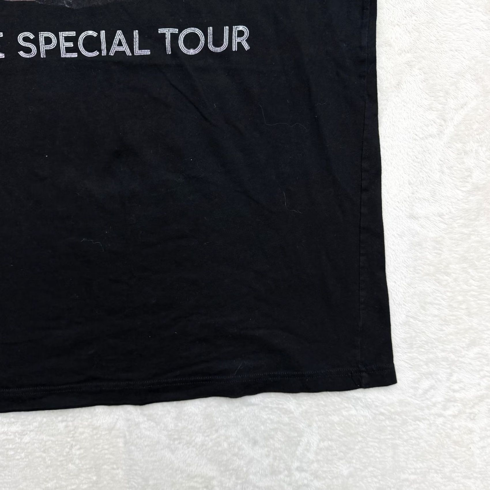 Rizzoli Lizzo The Special Tour 2022 Shirt Mens Large Black Music Graphic Concert Tee Size US L / EU 52-54 / 3 - 4 Thumbnail