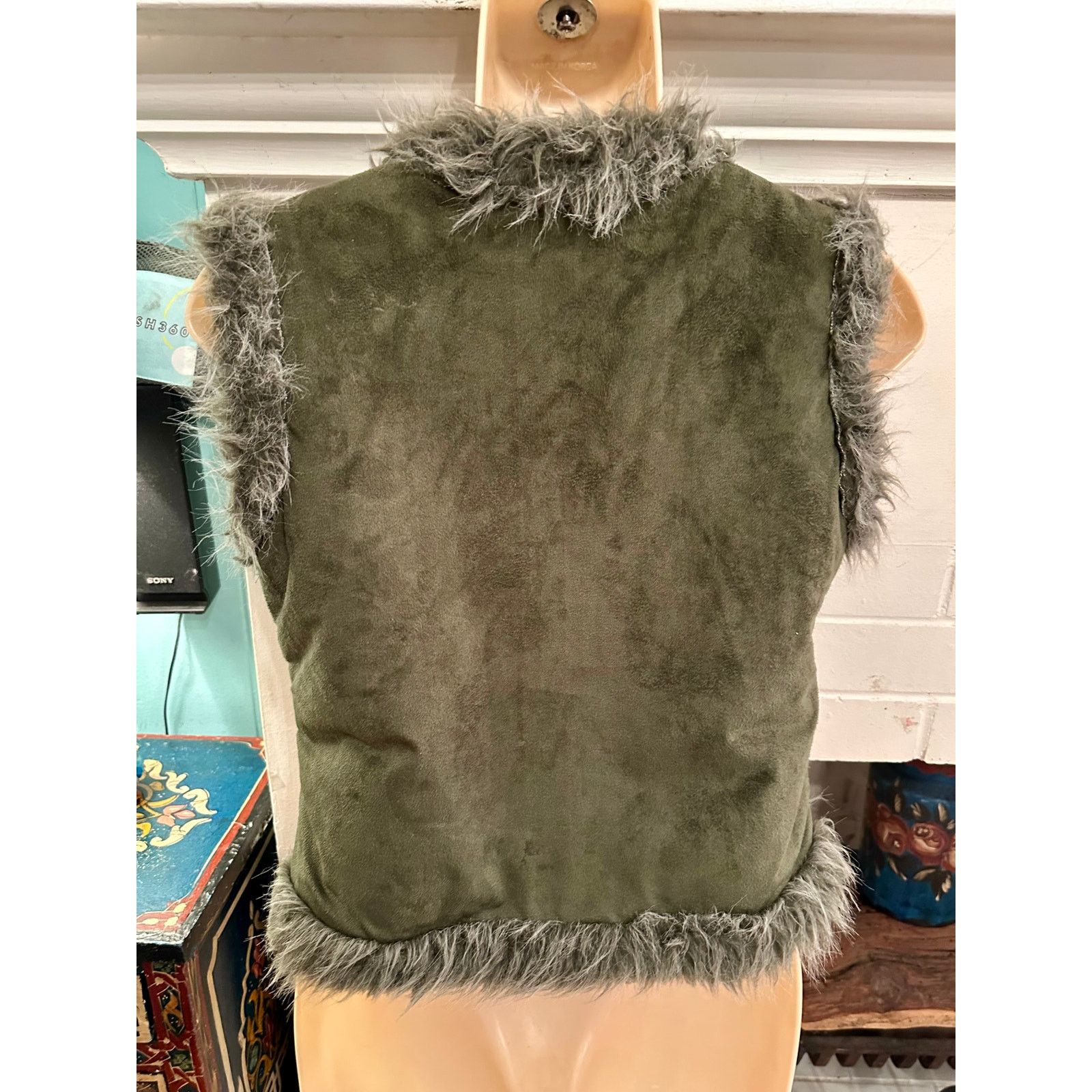 Miss Me Y2K NWT EMBELLISHED FAUX FUR SUEDE PENNY LANE VEST Size S / US 4 / IT 40 - 2 Thumbnail