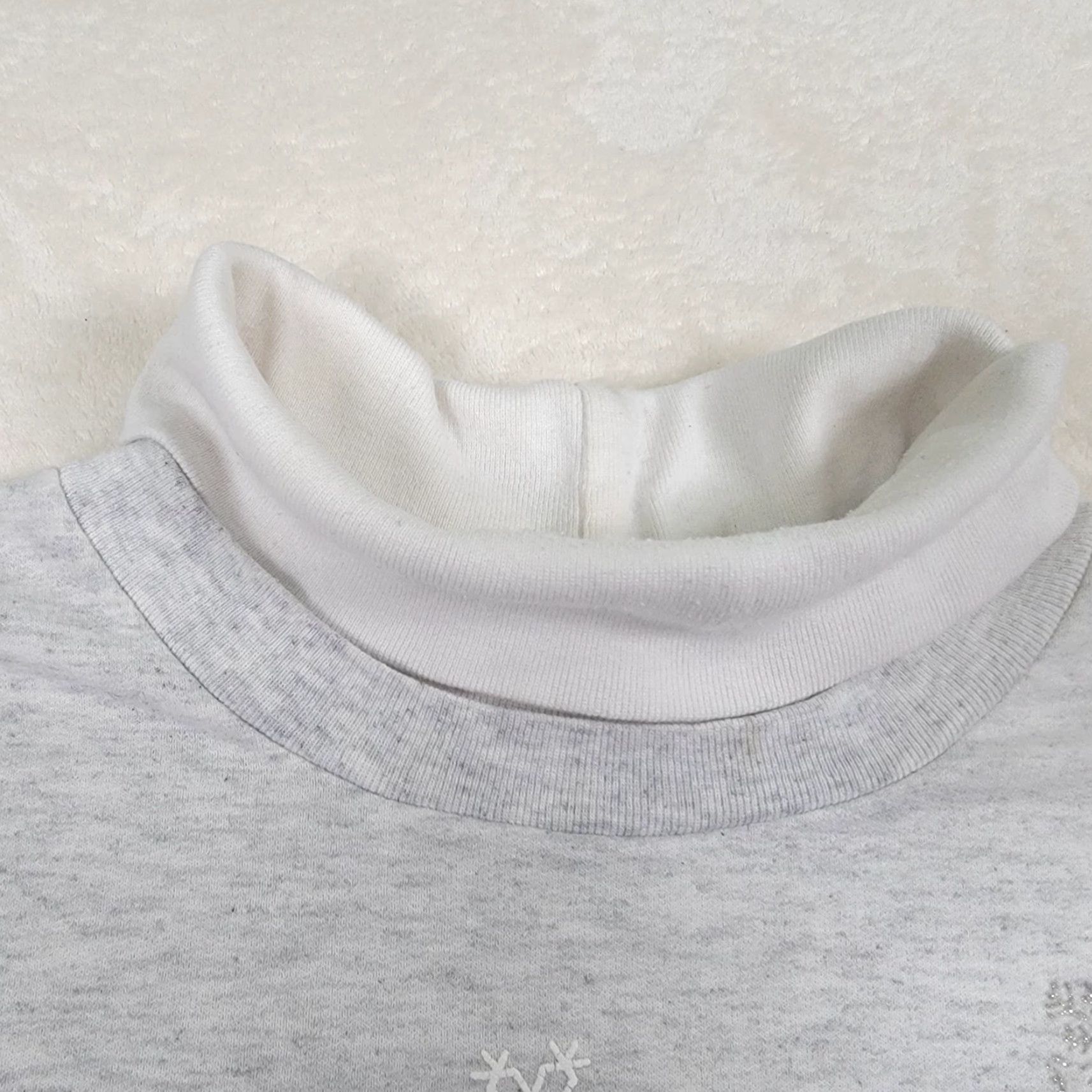 Vintage VINTAGE Nutcracker Sweatshirt White Christmas Winter Size 4XL / US 24-26 - 4 Thumbnail