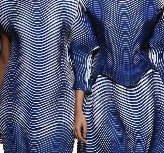 Issey Miyake Issey Miyake Runway Collection Top Size M / US 6-8 / IT 42-44 - 8 Thumbnail