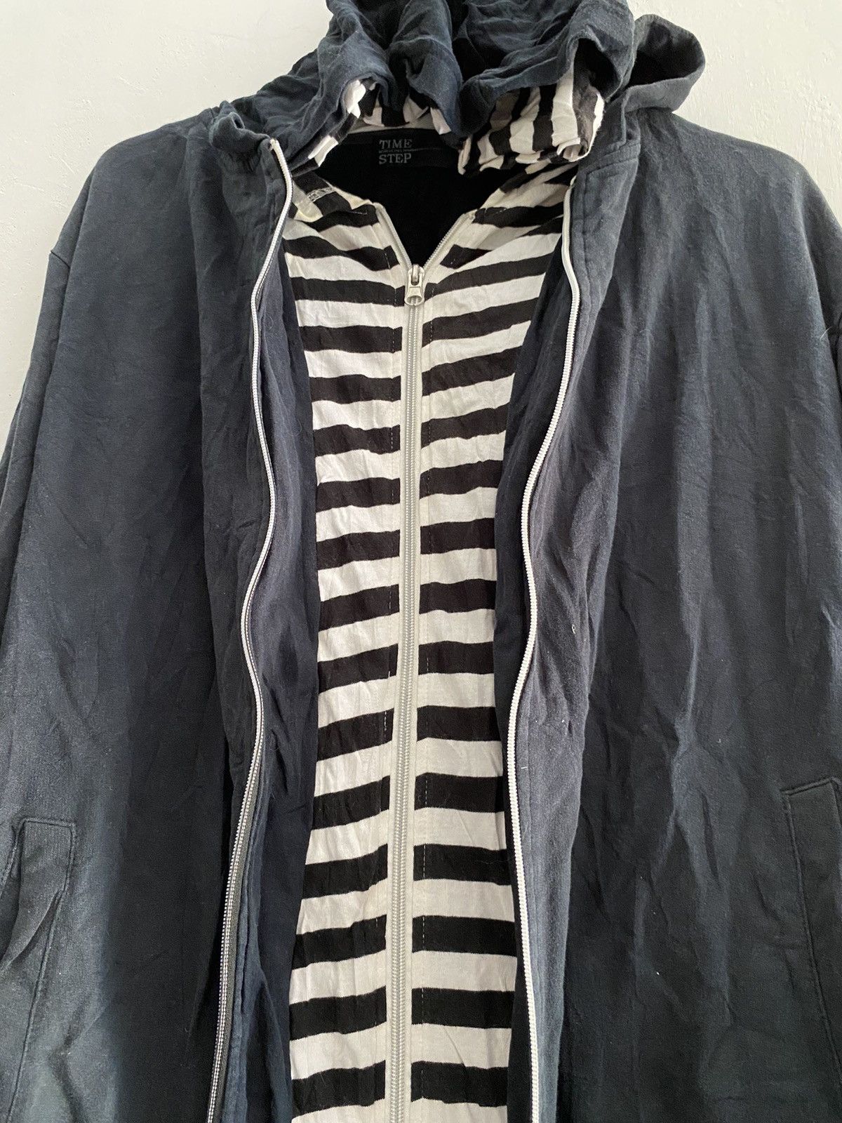 Le Grande Bleu (L.G.B.) Vintage Time step streetwear double layers zip hoodie Size US L / EU 52-54 / 3 - 5 Thumbnail