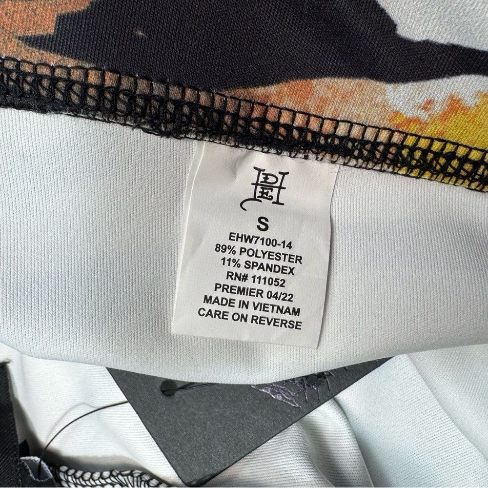 Ed Hardy NWT New Ed Hardy Spandex Tiger Leggings Size S Size 28" / US 6 / IT 42 - 6 Thumbnail