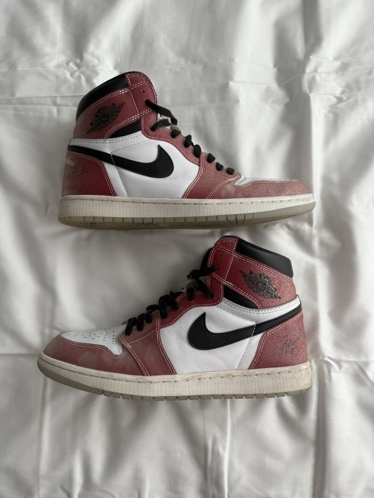 Jordan Brand × Nike × Trophy Clothing Trophy Room Jordan 1 High Size US 10 / EU 43 - 1 Thumbnail
