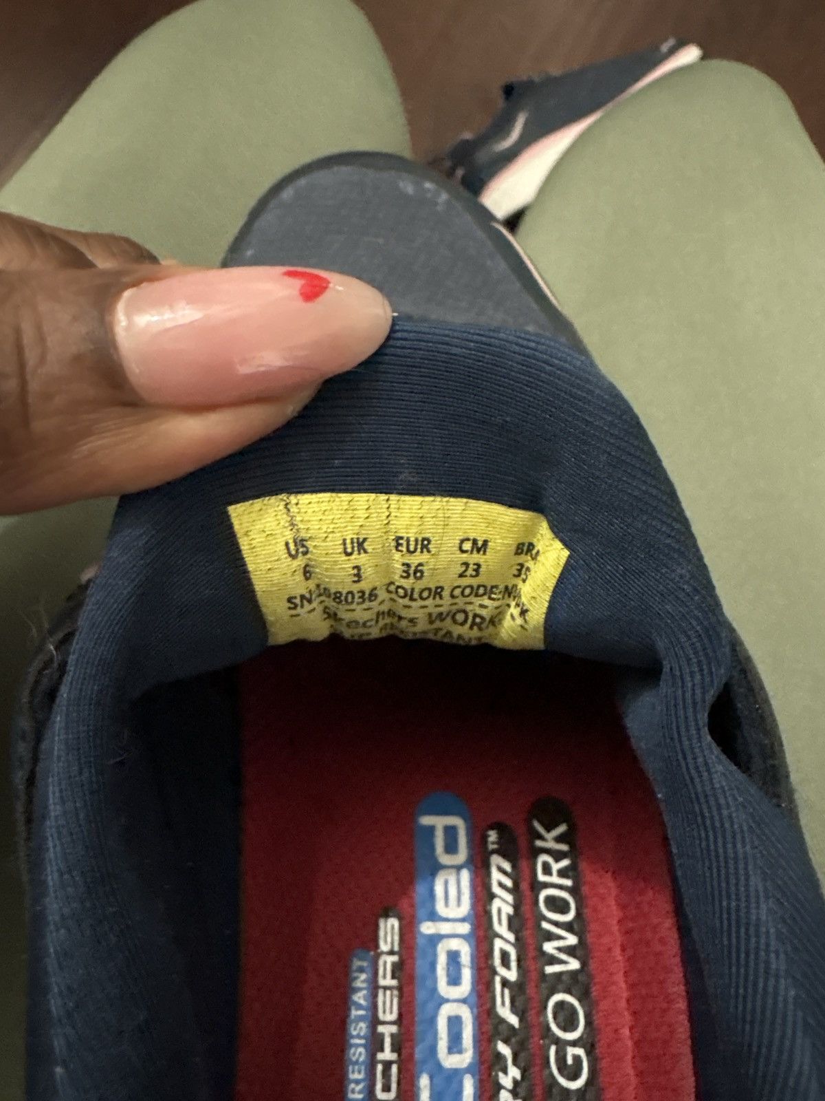 SKECHERS Black and Pink Size US 6 / IT 36 - 6 Thumbnail