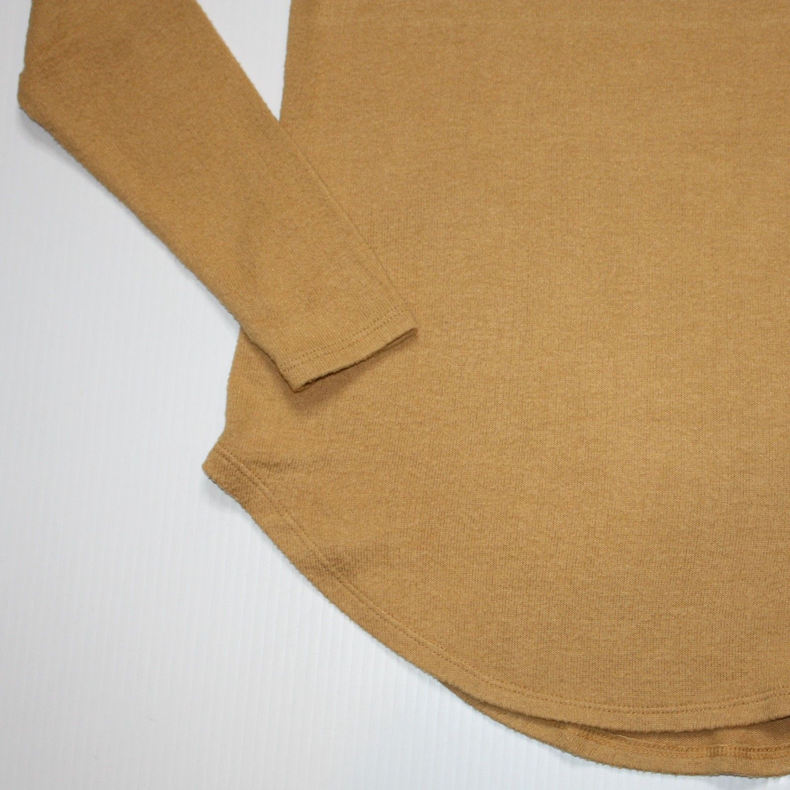 American Eagle Outfitters Soft & Sexy Plush Sweater in Mustard Yellow and size XXS Size XXS / US 00 / IT 34 - 3 Thumbnail