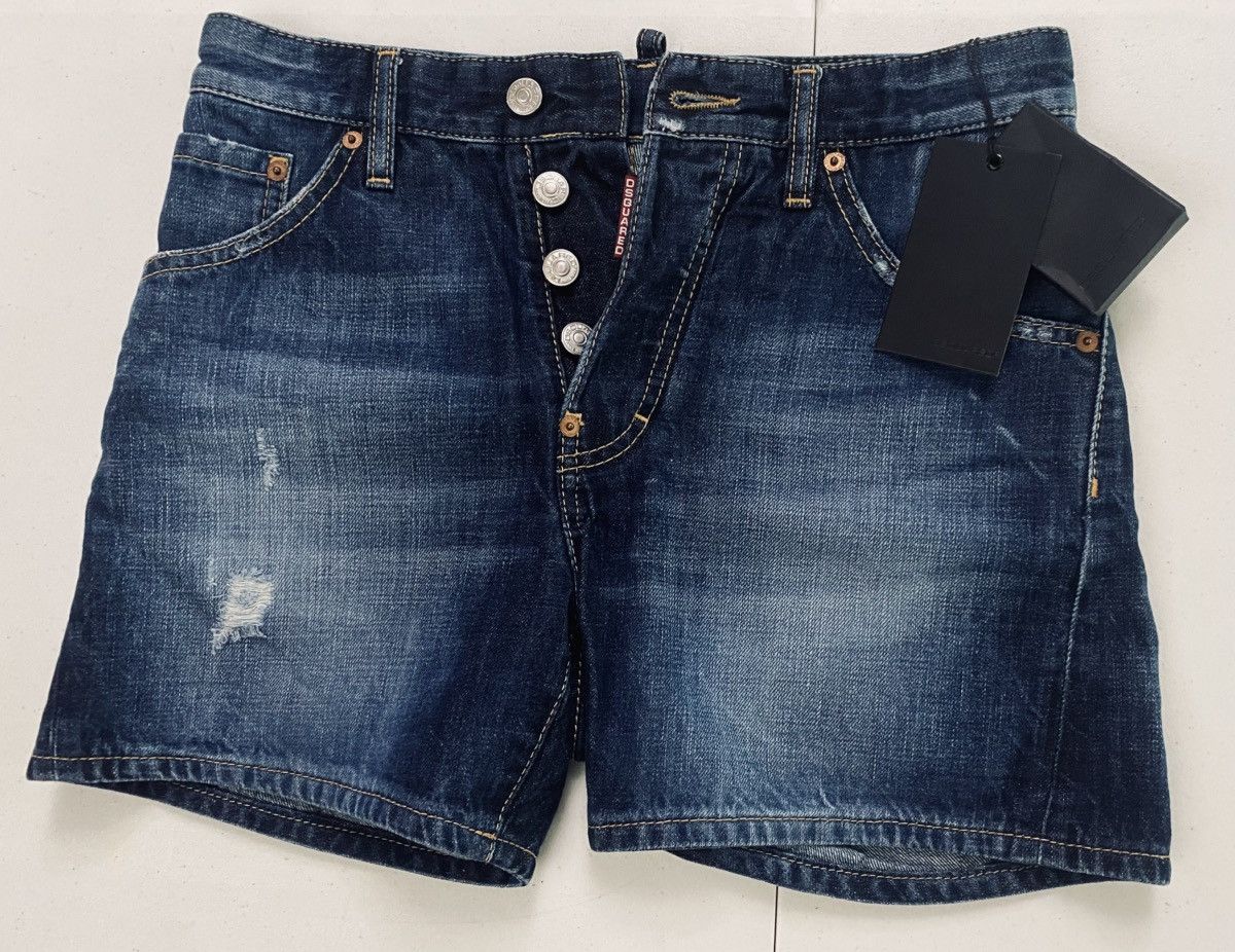 Dsquared2 Dsquared2 Marine Light Distress Denim Shorts 42 NWT Size 28" / US 6 / IT 42 - 1 Thumbnail