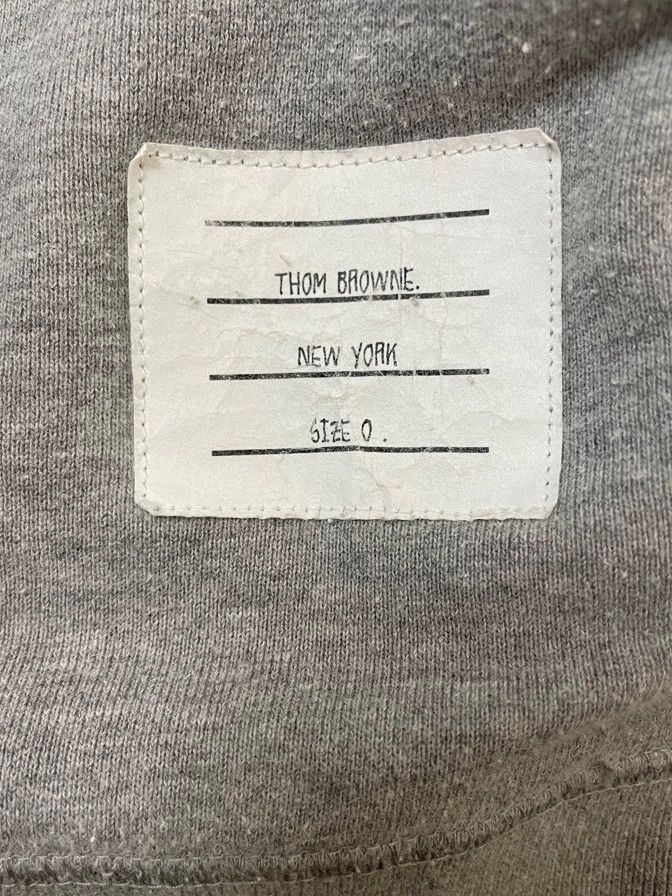 Thom Browne Thom browne Gray four-striped round-neck sweatshirt 2504-Ne Size US XS / EU 42 / 0 - 6 Thumbnail