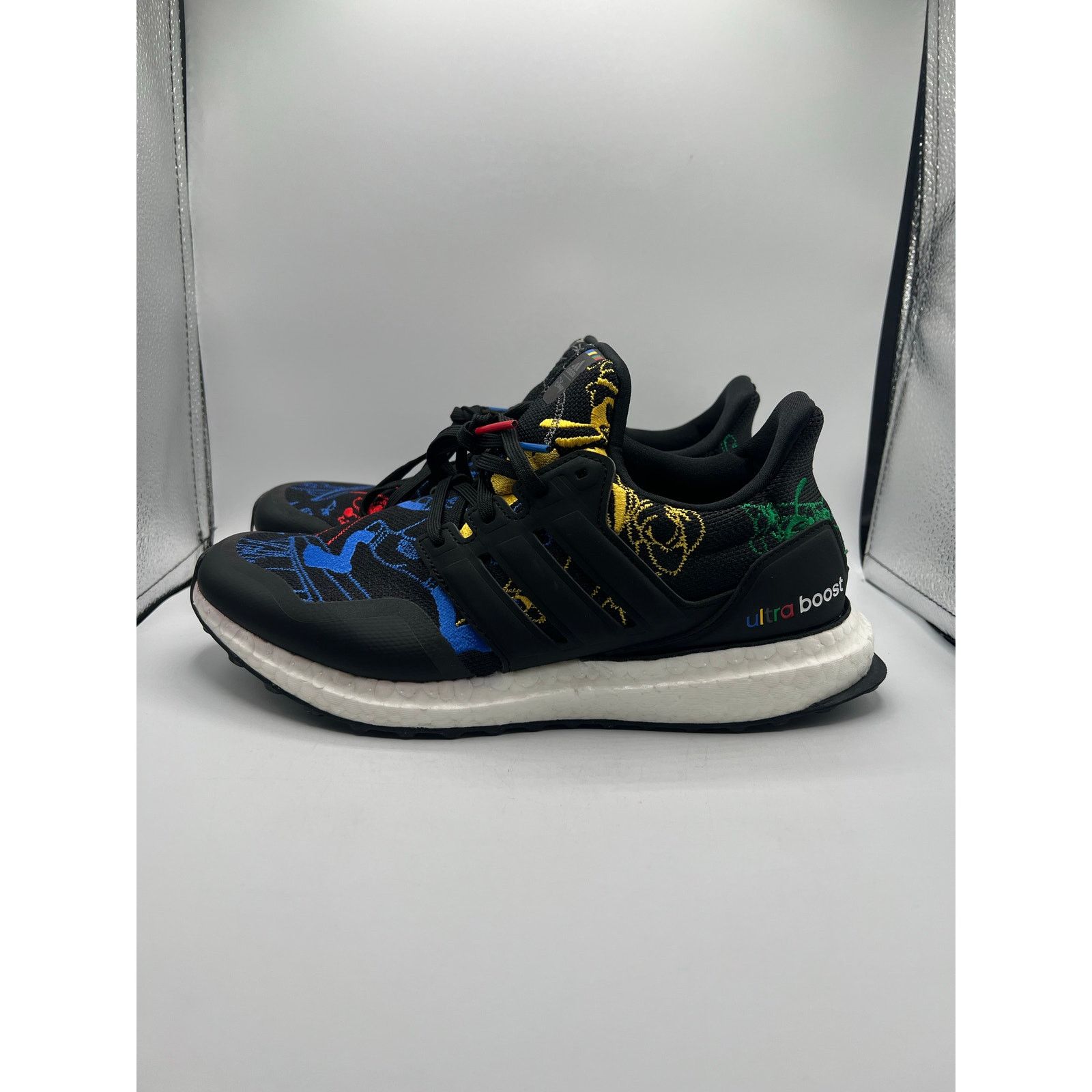 Adidas Adidas Ultraboost DNA J “Sport Goofy Pack” size 7y/8.5 women Size US 8.5 / IT 38.5 - 1 Thumbnail
