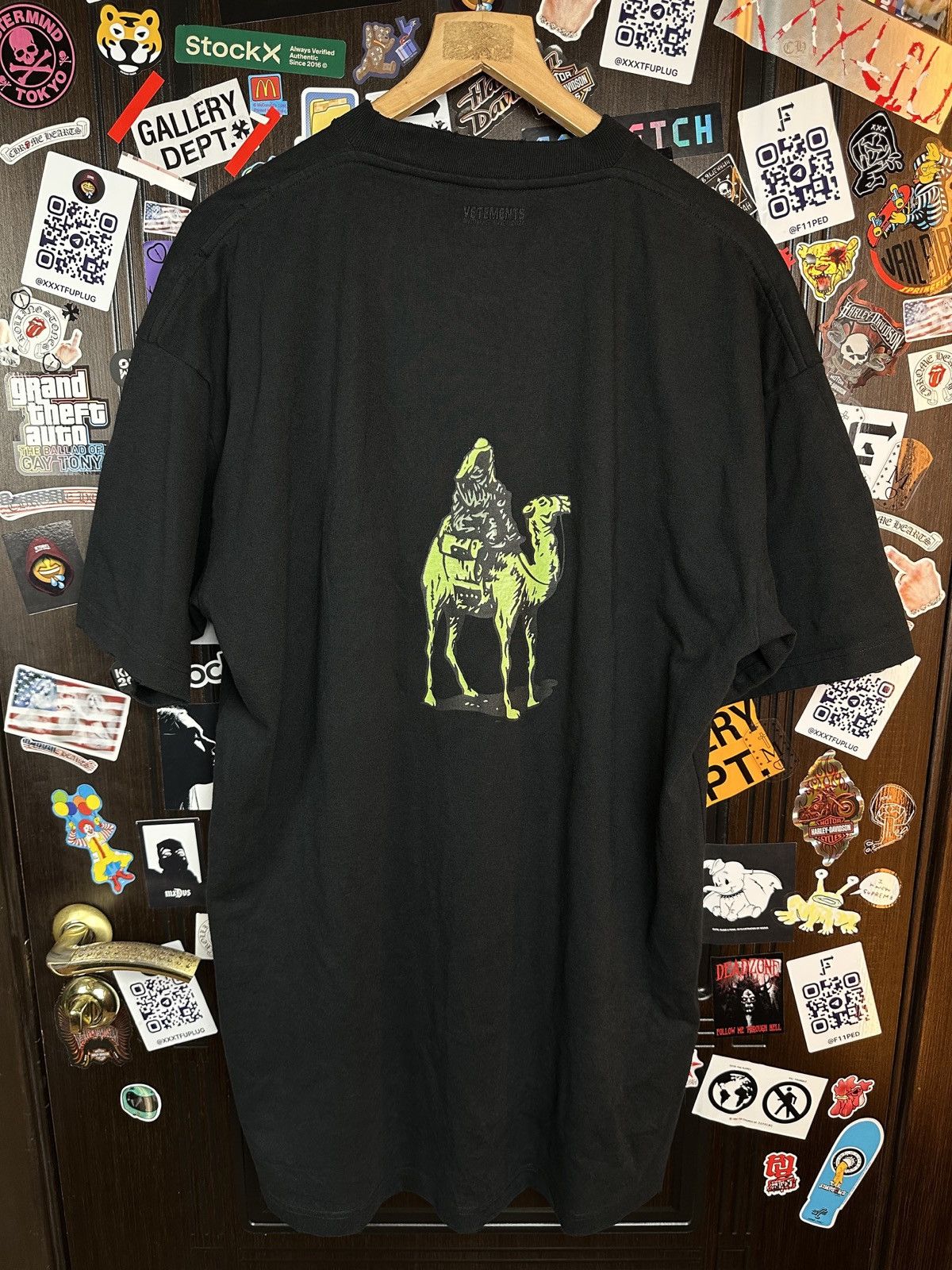 Vetements VETEMENTS AW19 Silk Road Size US S / EU 44-46 / 1 - 2 Thumbnail
