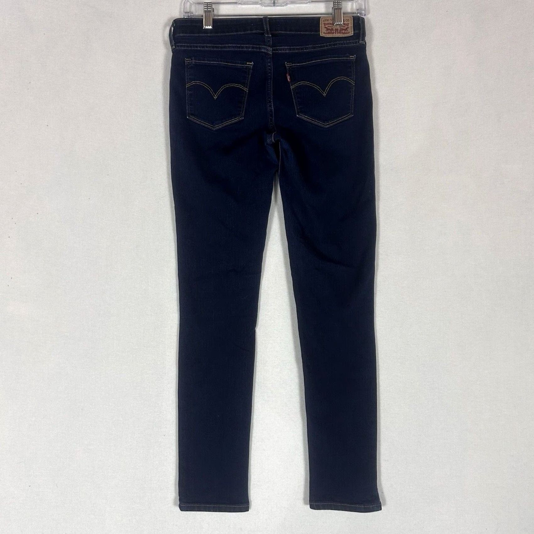 Levi's Levi’s 711 Skinny Jeans Womens 27 Mid-Rise Dark Wash Blue 5-Pocket Denim Pants Jeans Womens 711 Style Skinny Regular Mens? Size 27" / US 4 / IT 40 - 6 Thumbnail