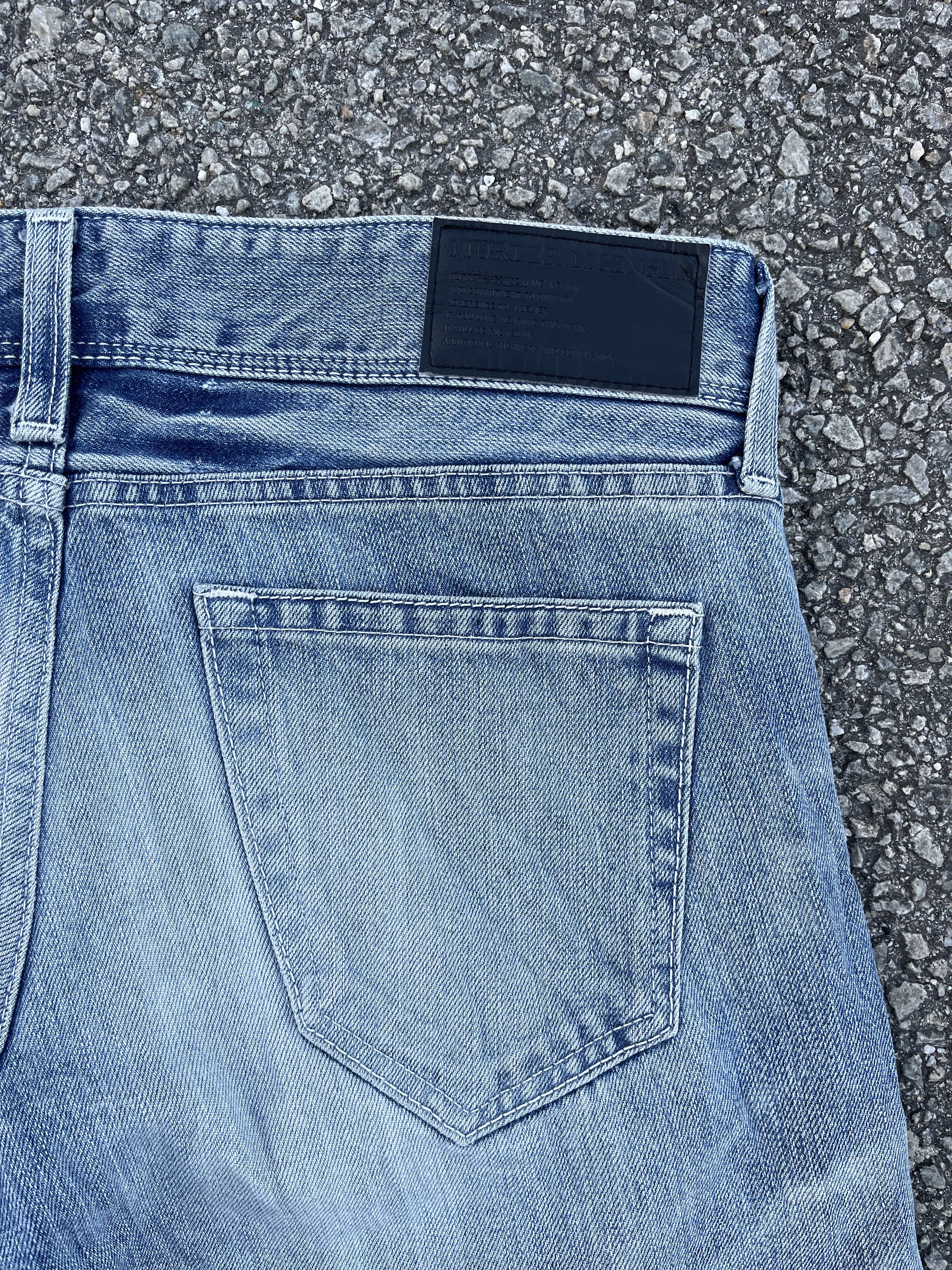 Le Grande Bleu (L.G.B.) Murder License Flare Low Rise Jeans Blue faded of the day Size US 32 / EU 48 - 19 Thumbnail