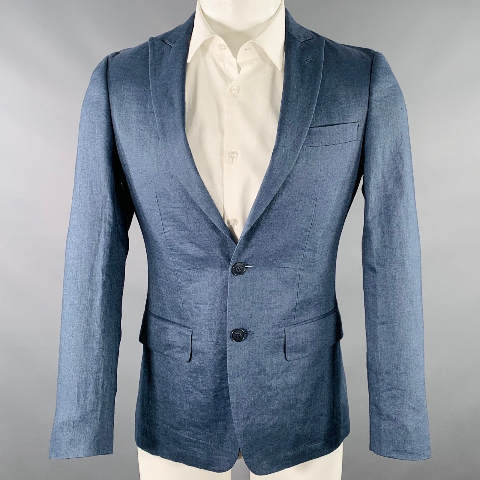 John Varvatos Size 36 Regular Blue Linen Peak Lapel Sport Coat Size 36R - 1 Thumbnail