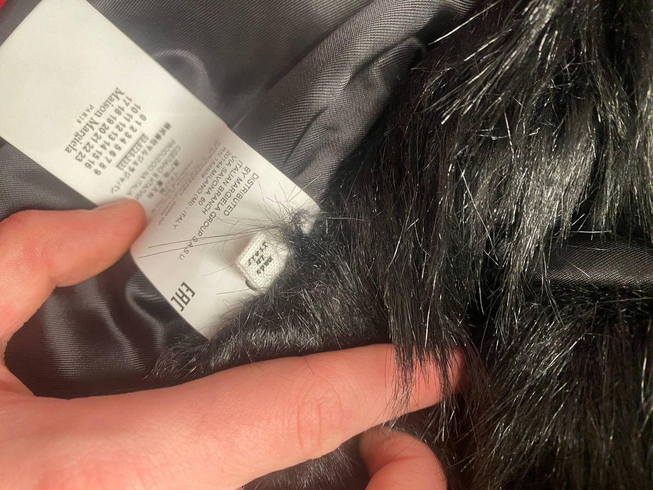 Maison Margiela RED MAISON MARGIELA LEATHER CAPE JACKET WITH FAUX FUR TRIM Size 40S - 4 Thumbnail