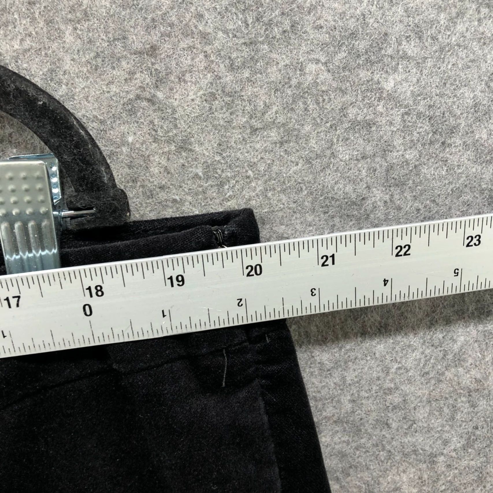 Talbots Talbots Pants Womens 16W Black Velvet Flat Front Side Zip Chatham Dress Workwear Mens? (Note: final answer provided as per constraints) Size 38" / US 16 / IT 52 - 7 Thumbnail