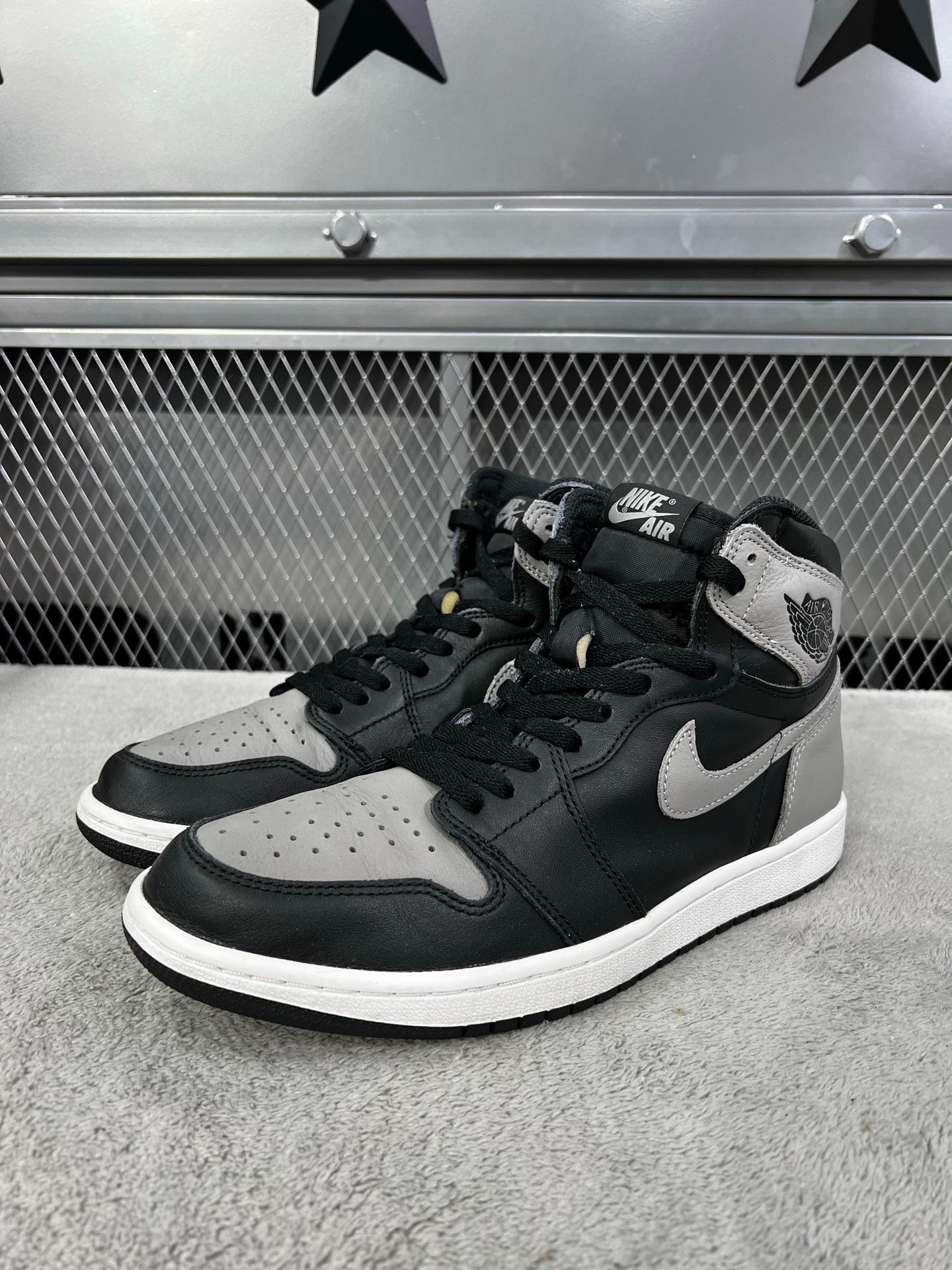 Nike Nike Black Lowtop Sneakers 44 Men Size US 10.5 / EU 43-44 - 1 Thumbnail