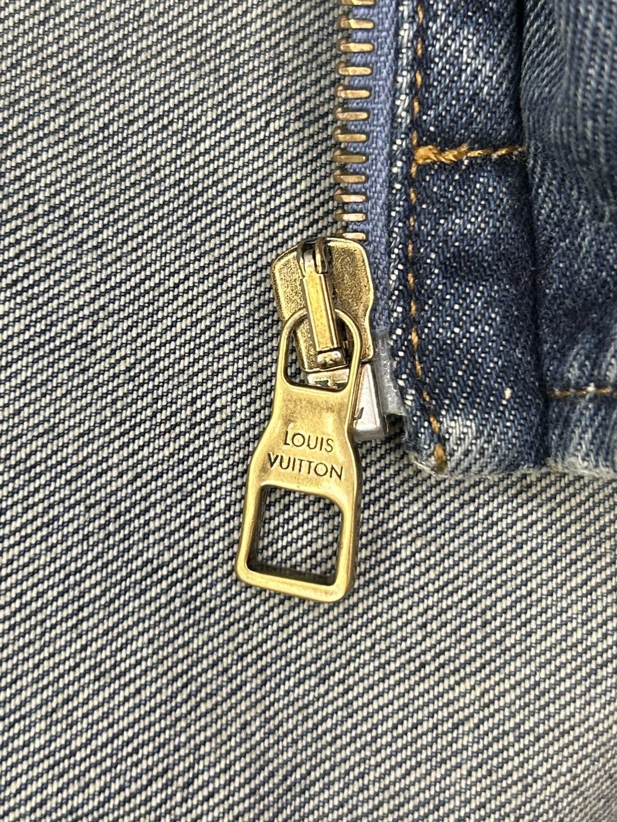 Louis Vuitton LOUIS VUITTON MONOGRAM LIGHT DENIM JACKET Size US M / EU 48-50 / 2 - 4 Thumbnail