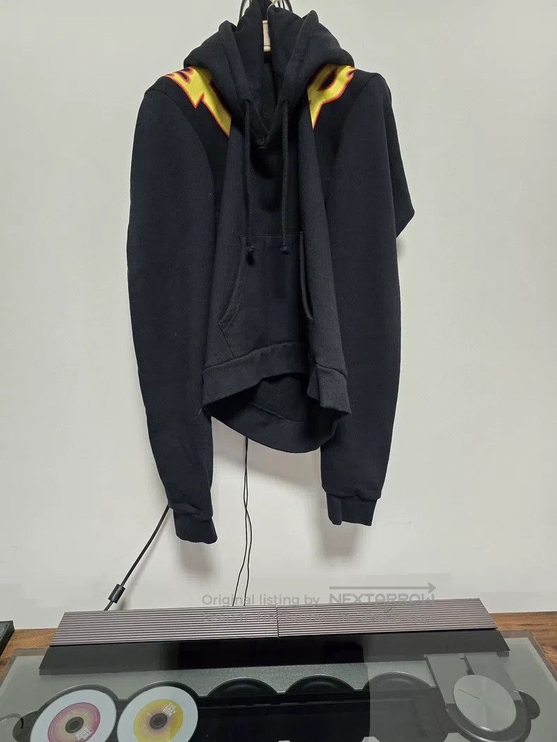 Vetements Vetements Classic Flame Letter Hooded Sweatshirt Size US XS / EU 42 / 0 - 7 Thumbnail