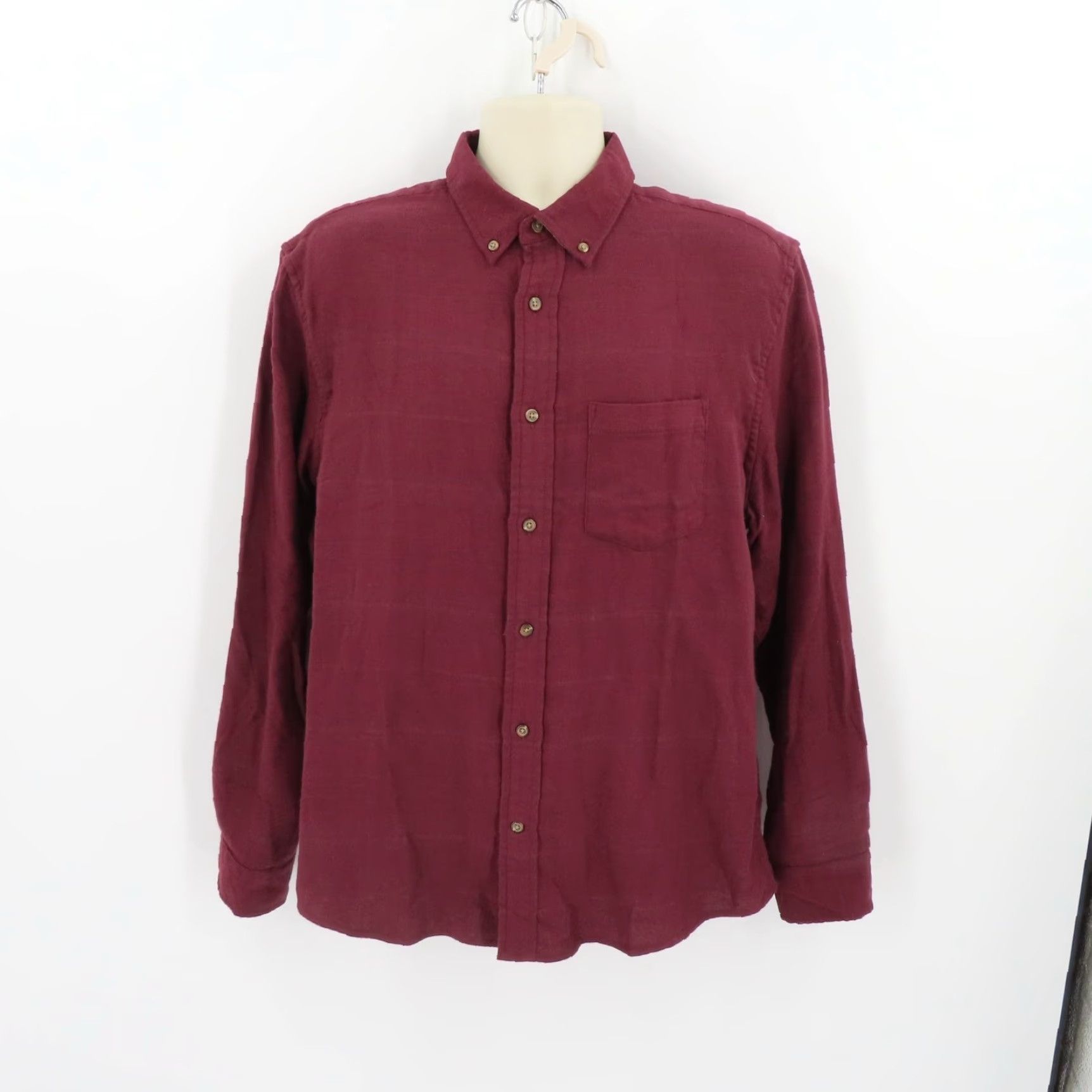 Banana Republic Banana Republic Mens Large Standard Fit Red Wine Button-Front Shirt NEW Size US L / EU 52-54 / 3 - 7 Thumbnail