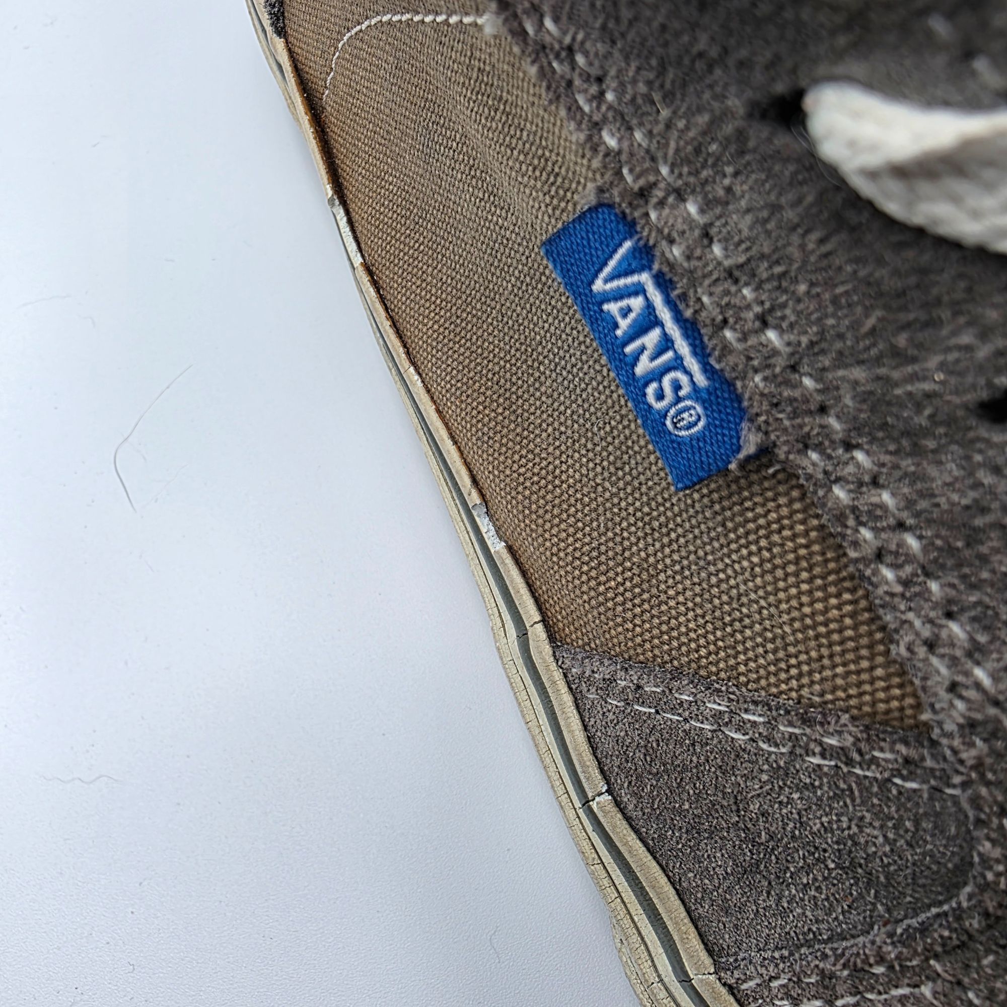 Vans Vans M Widow Vulc Mid Mens Size 9.5 Gray Brown Sneaker Shoes Size US 9.5 / EU 42-43 - 10 Thumbnail
