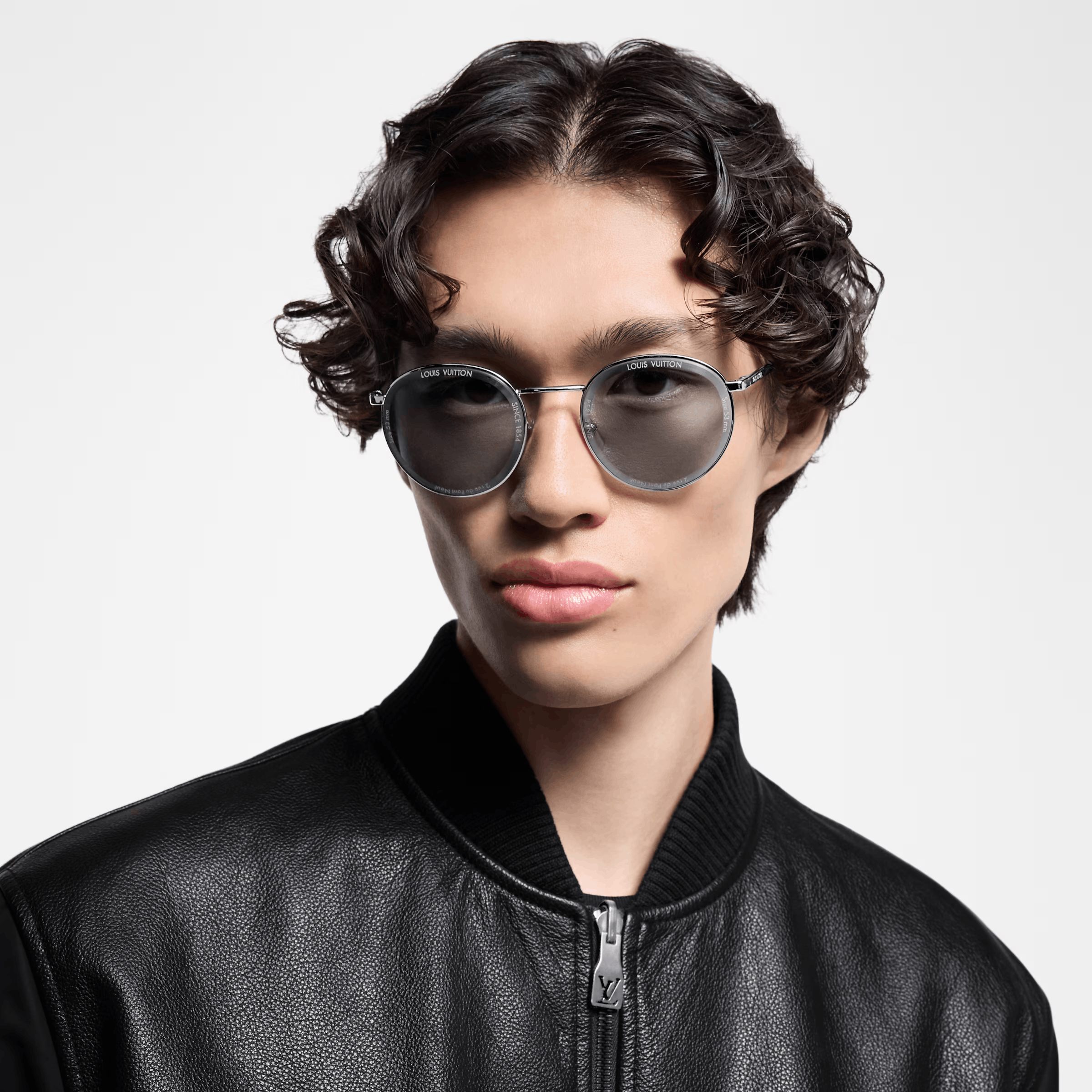 Louis Vuitton LV Super Vision Metal Round Sunglasses Size ONE SIZE - 1 Thumbnail