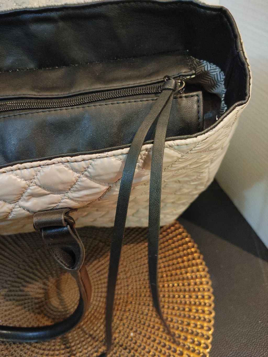 Steve Madden Steve Madden Quilted Nylon Overnighter Size ONE SIZE - 7 Thumbnail