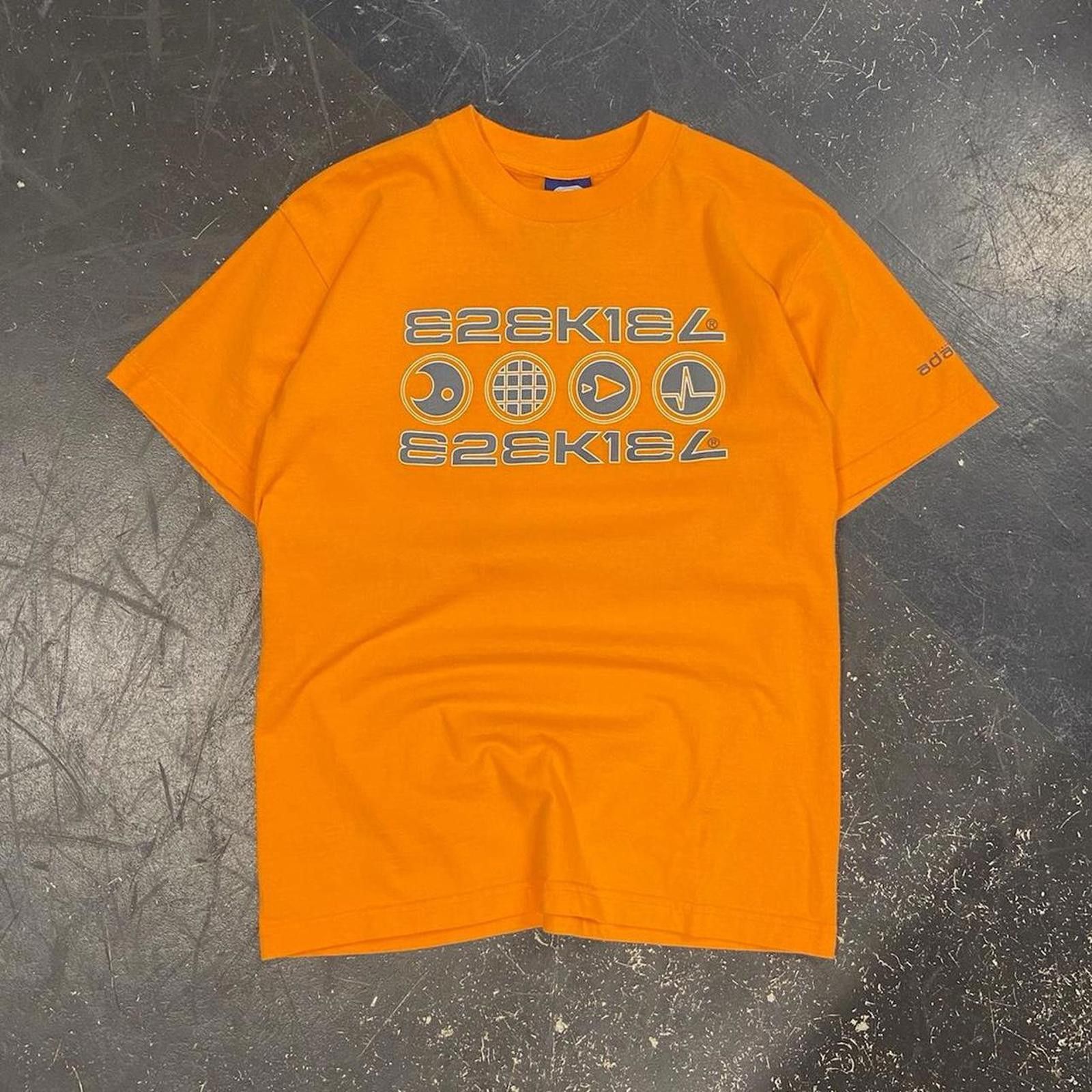 Vintage Y2K E2EK1EL Skater Tee Size US M / EU 48-50 / 2 - 1 Thumbnail