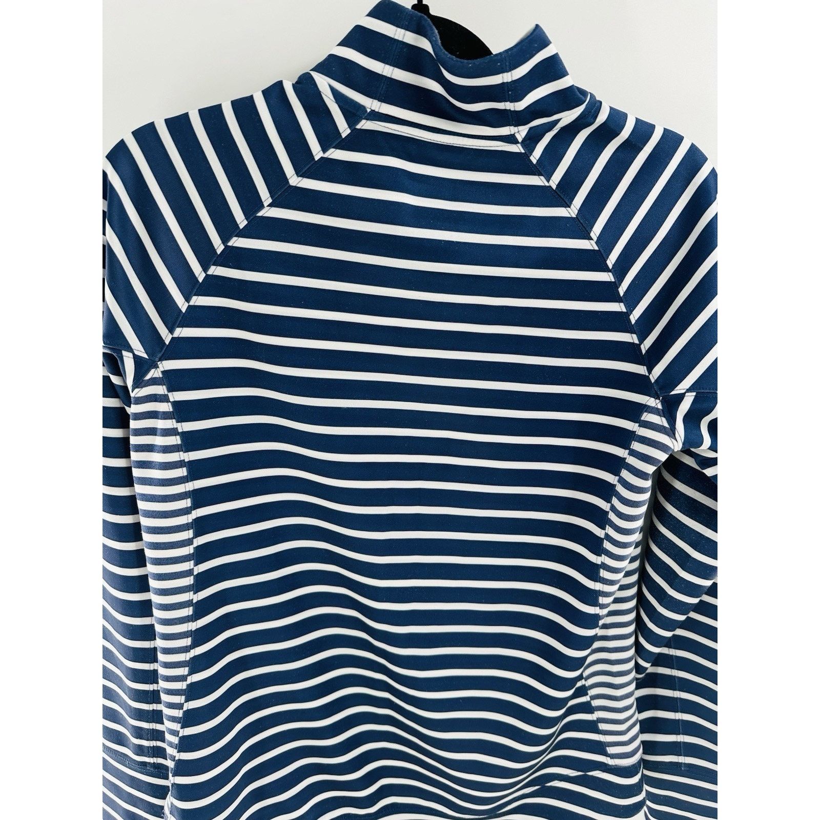 Vineyard Vines Vineyard Vines Blue White Stripe Zip Performance Pullover Size M / US 6-8 / IT 42-44 - 6 Thumbnail