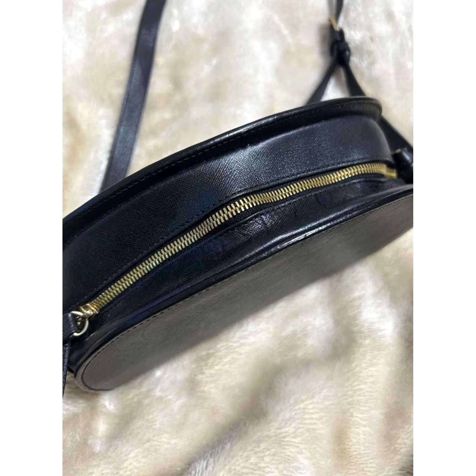 A.P.C. A.P.C. Woman Shoulder Bag Half Moon Limited Edition Style Refined Minimalism Size ONE SIZE - 4 Thumbnail