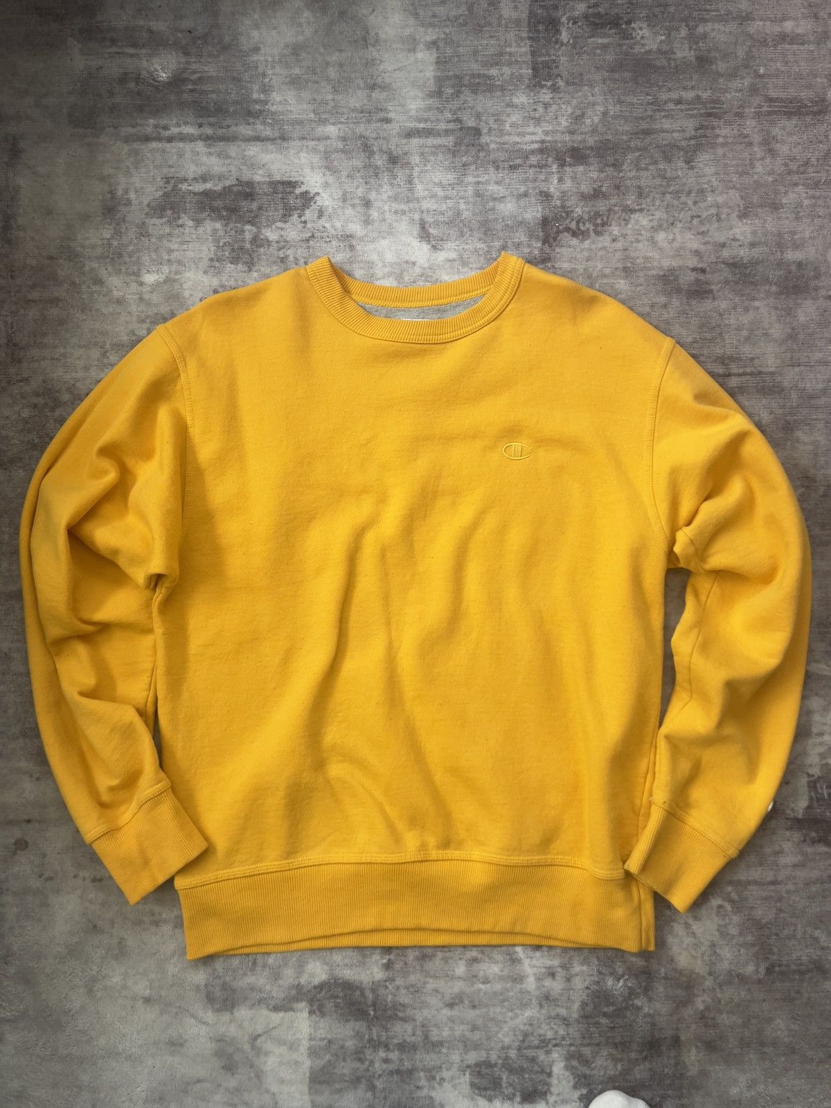 Champion Vintage Champion Longsleeve Yellow Sweater Size US M / EU 48-50 / 2 - 1 Thumbnail