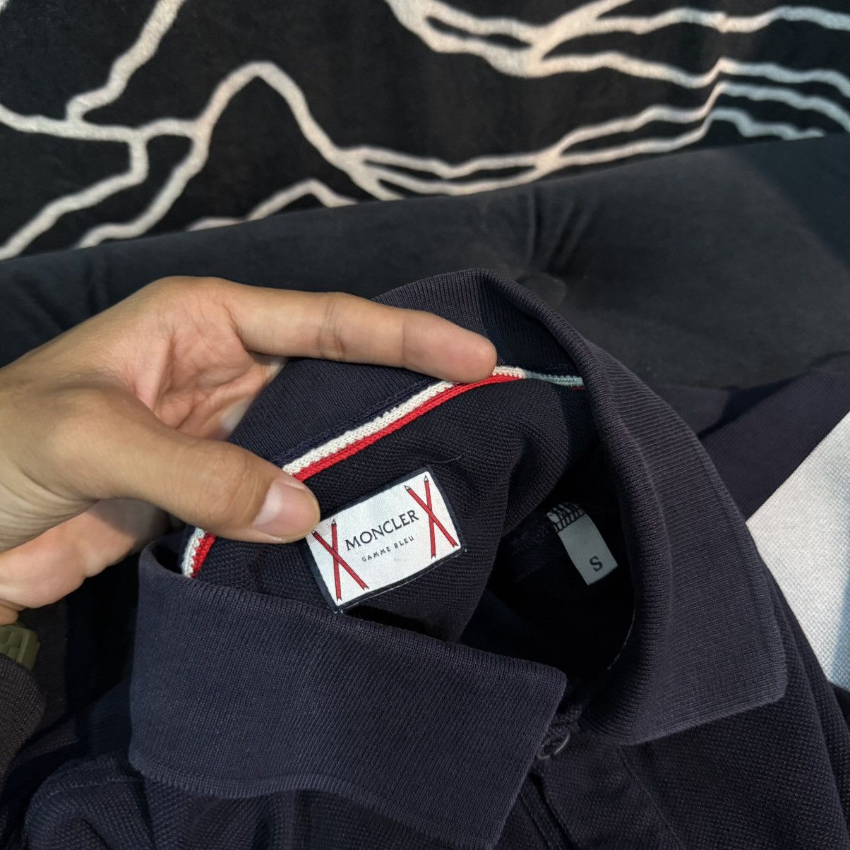 Moncler Moncler longpoloshirt Size US S / EU 44-46 / 1 - 7 Thumbnail
