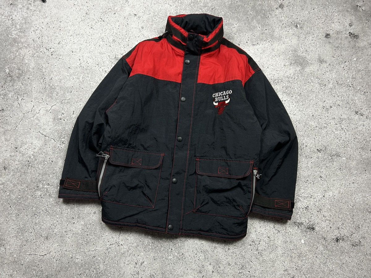 Champion × NBA Champion x Chicago Bulls 90s jacket Size US XL / EU 56 / 4 - 3 Thumbnail