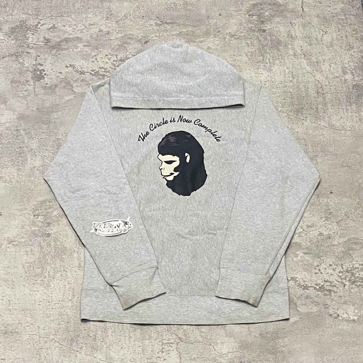 Bape Bape Vintage Logo Gray Pullover Hoodie Size US S / EU 44-46 / 1 - 1 Thumbnail