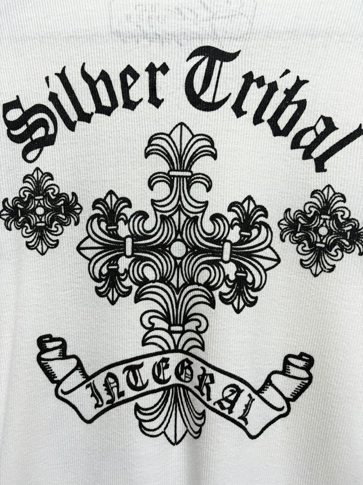 Le Grande Bleu (L.G.B.) 2000’s Clash Ahead - Silver Tribal / Chrome Heart T-Shirt Size US S / EU 44-46 / 1 - 6 Thumbnail
